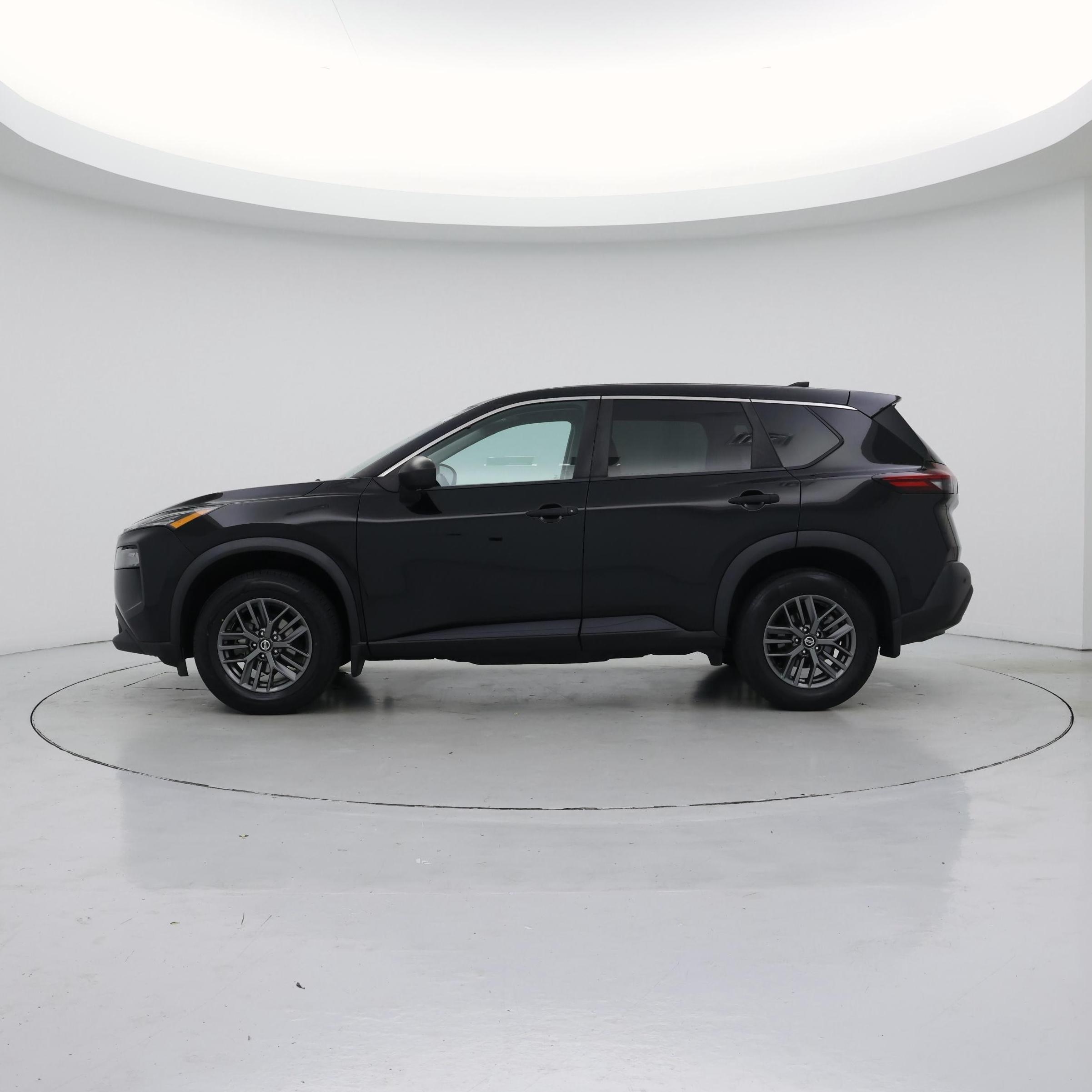 Thumbnail: 2021 Nissan Rogue - 3