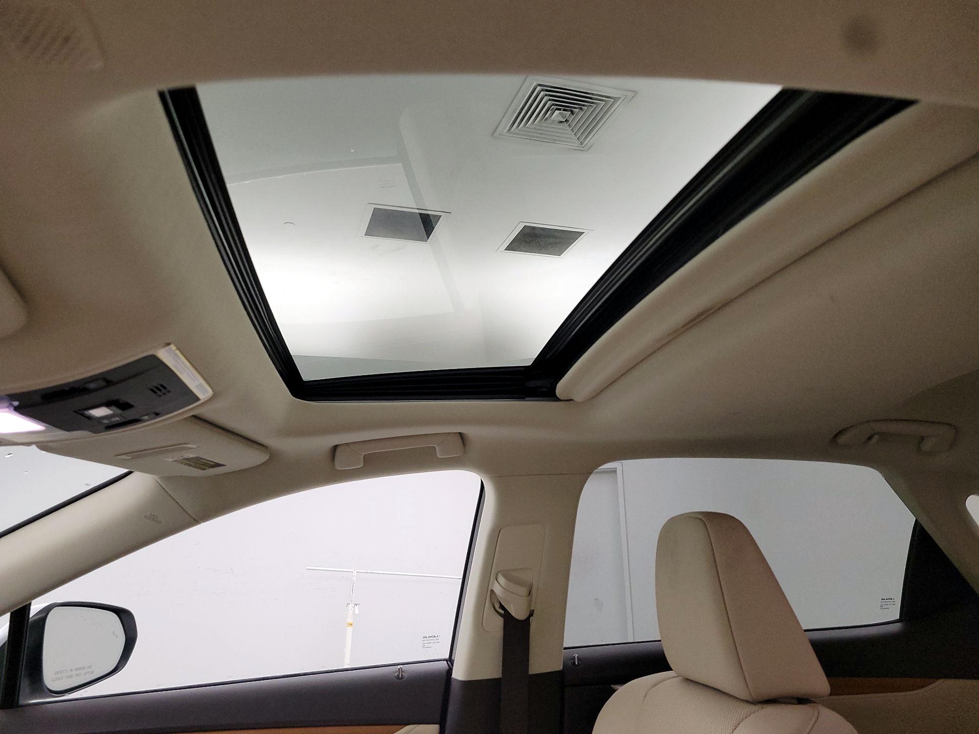 Thumbnail: 2020 Lexus RX - 19