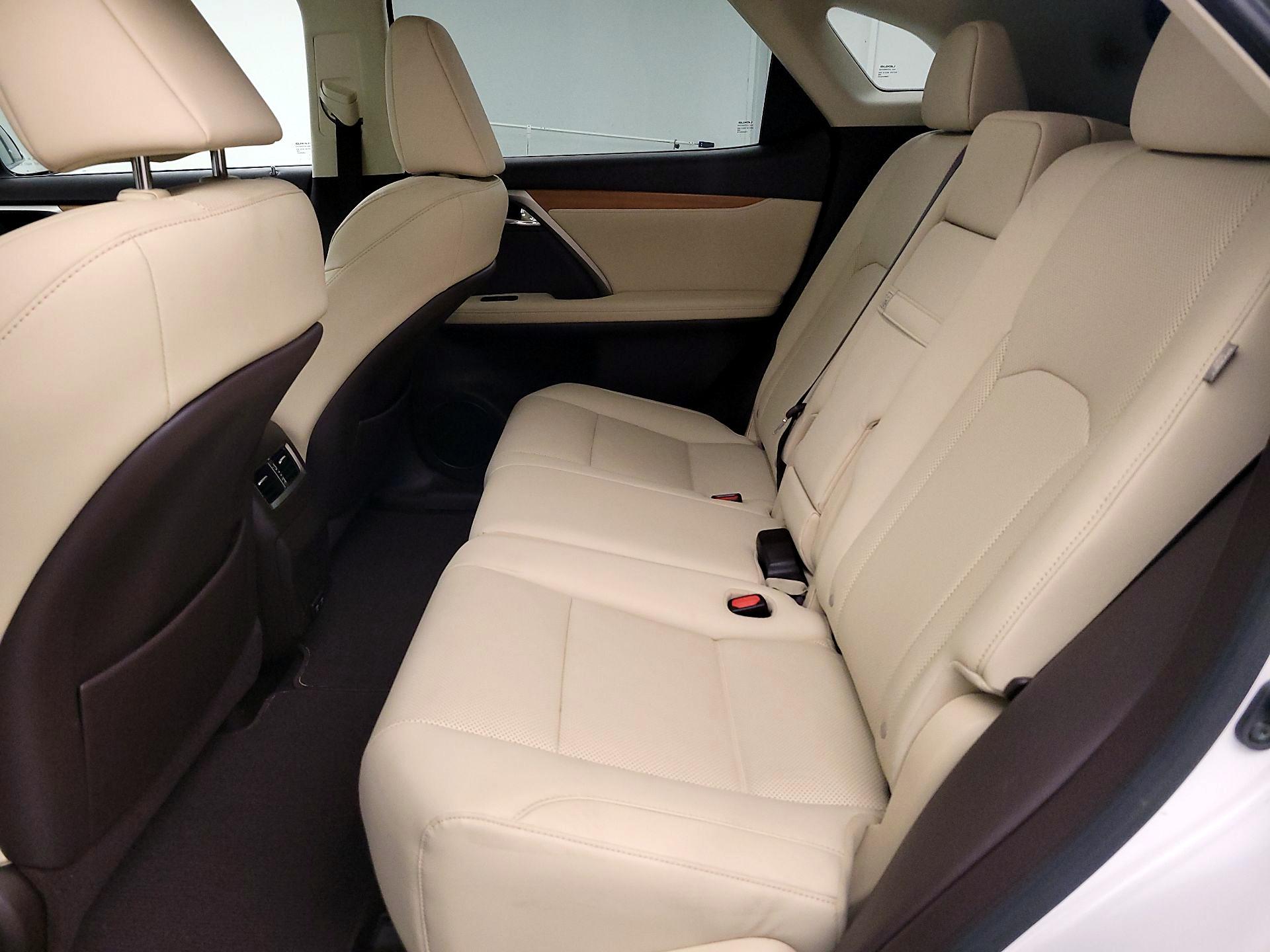 Thumbnail: 2020 Lexus RX - 20