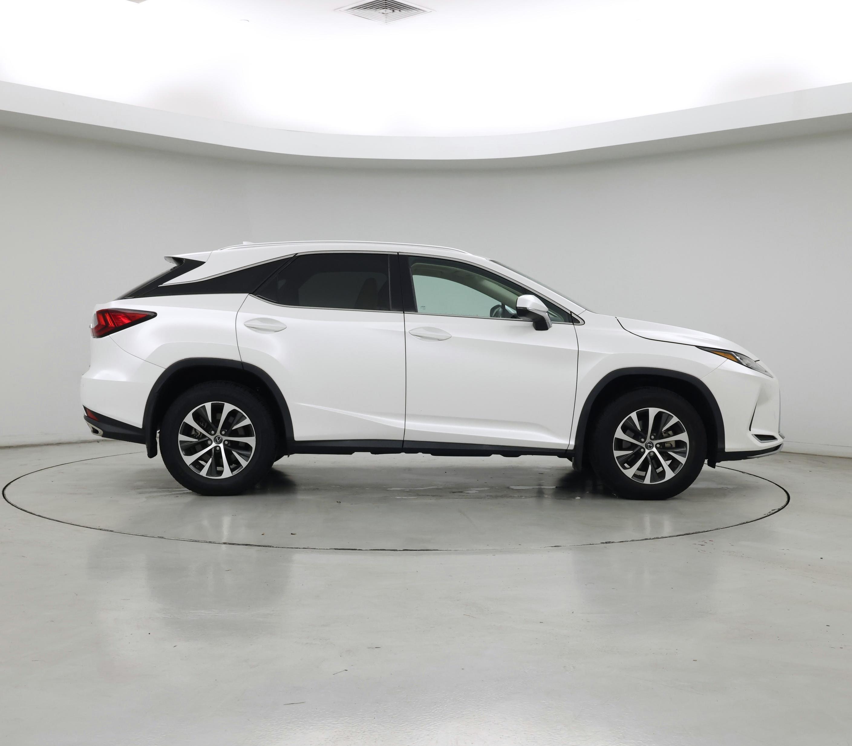 Thumbnail: 2020 Lexus RX - 7