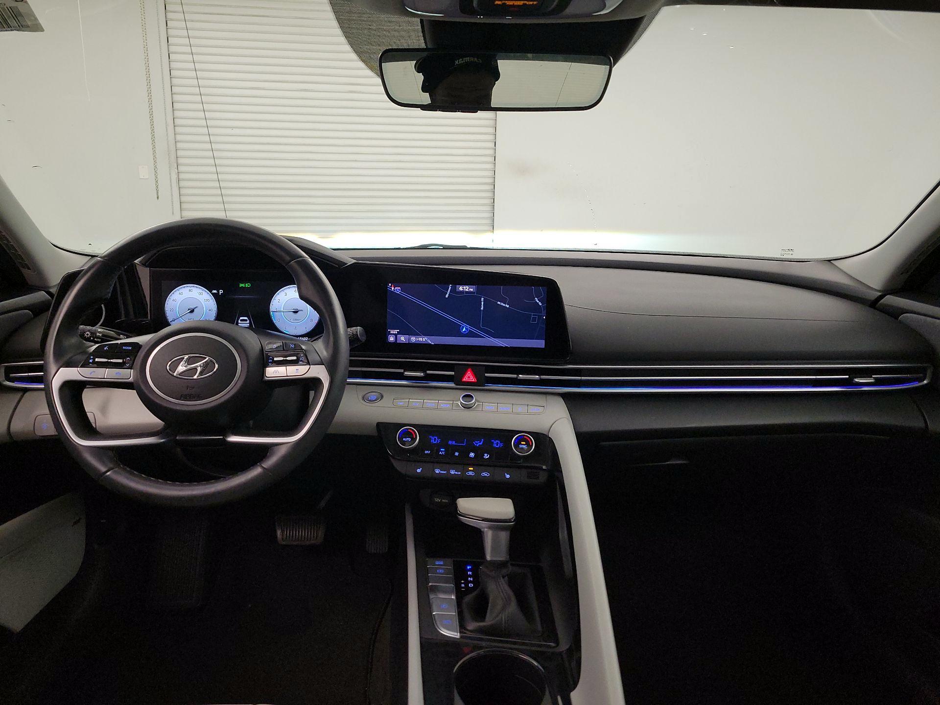 Thumbnail: 2021 Hyundai Elantra - 9