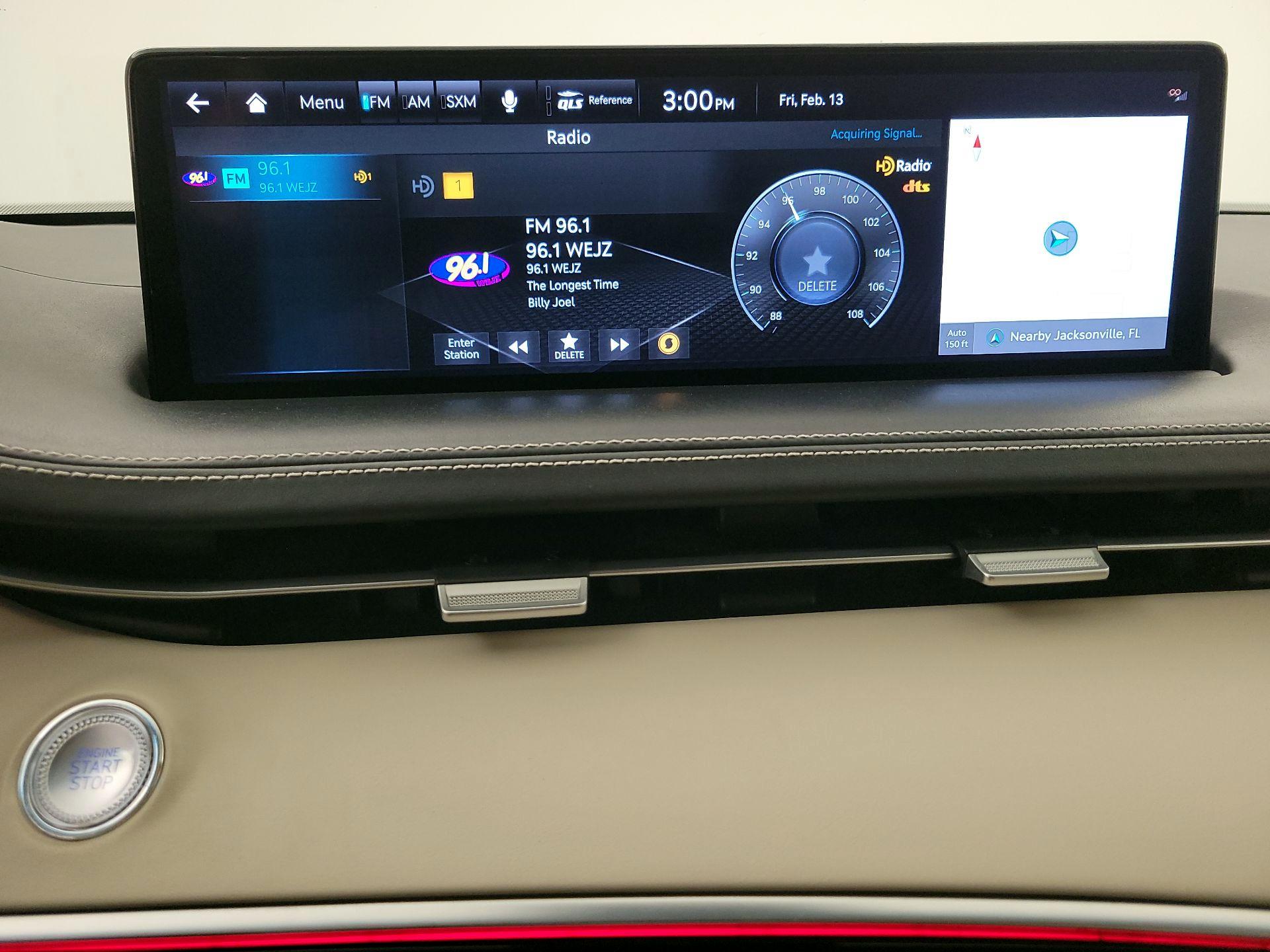 Thumbnail: 2022 Genesis GV70 - 16