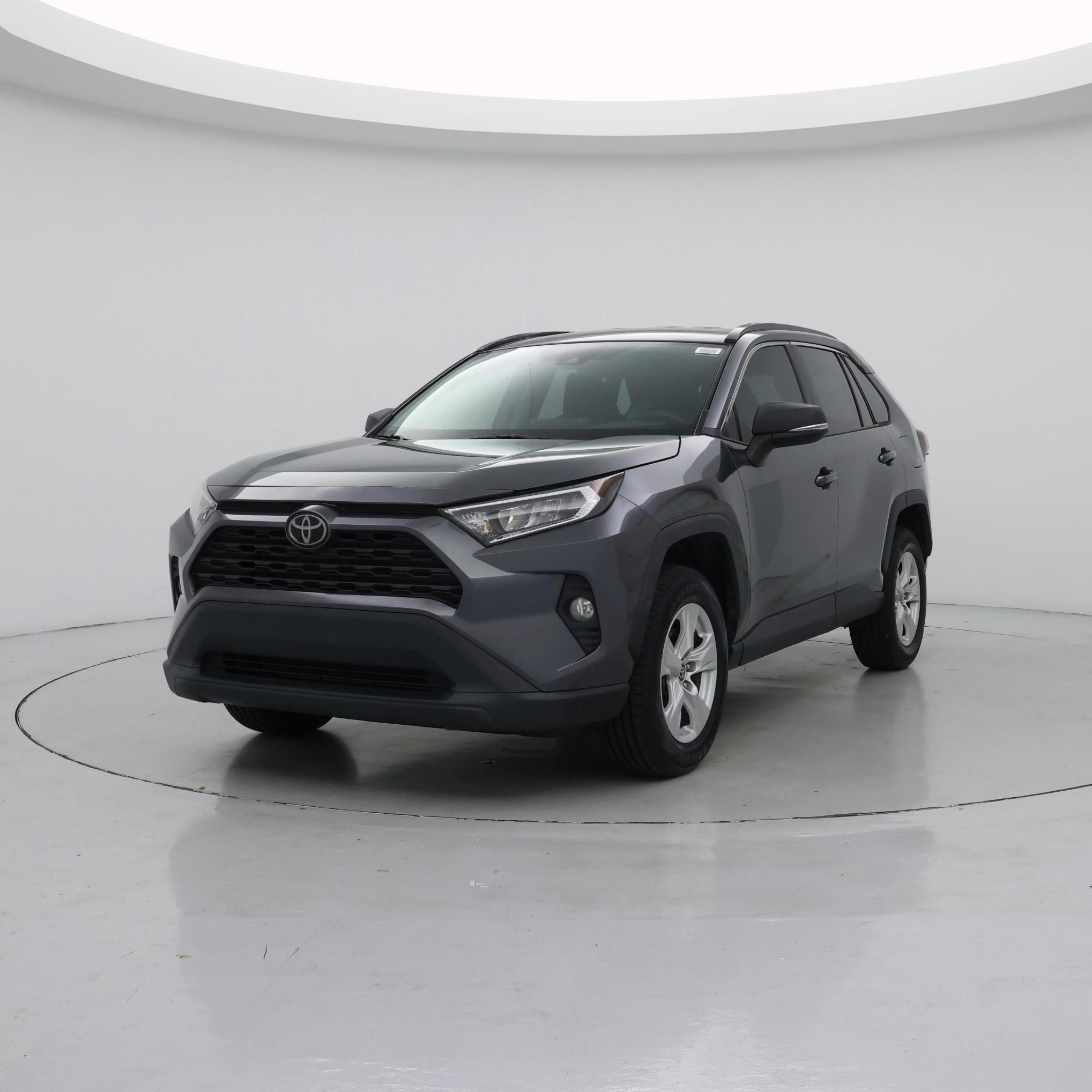 Thumbnail: 2021 Toyota RAV4 - 4