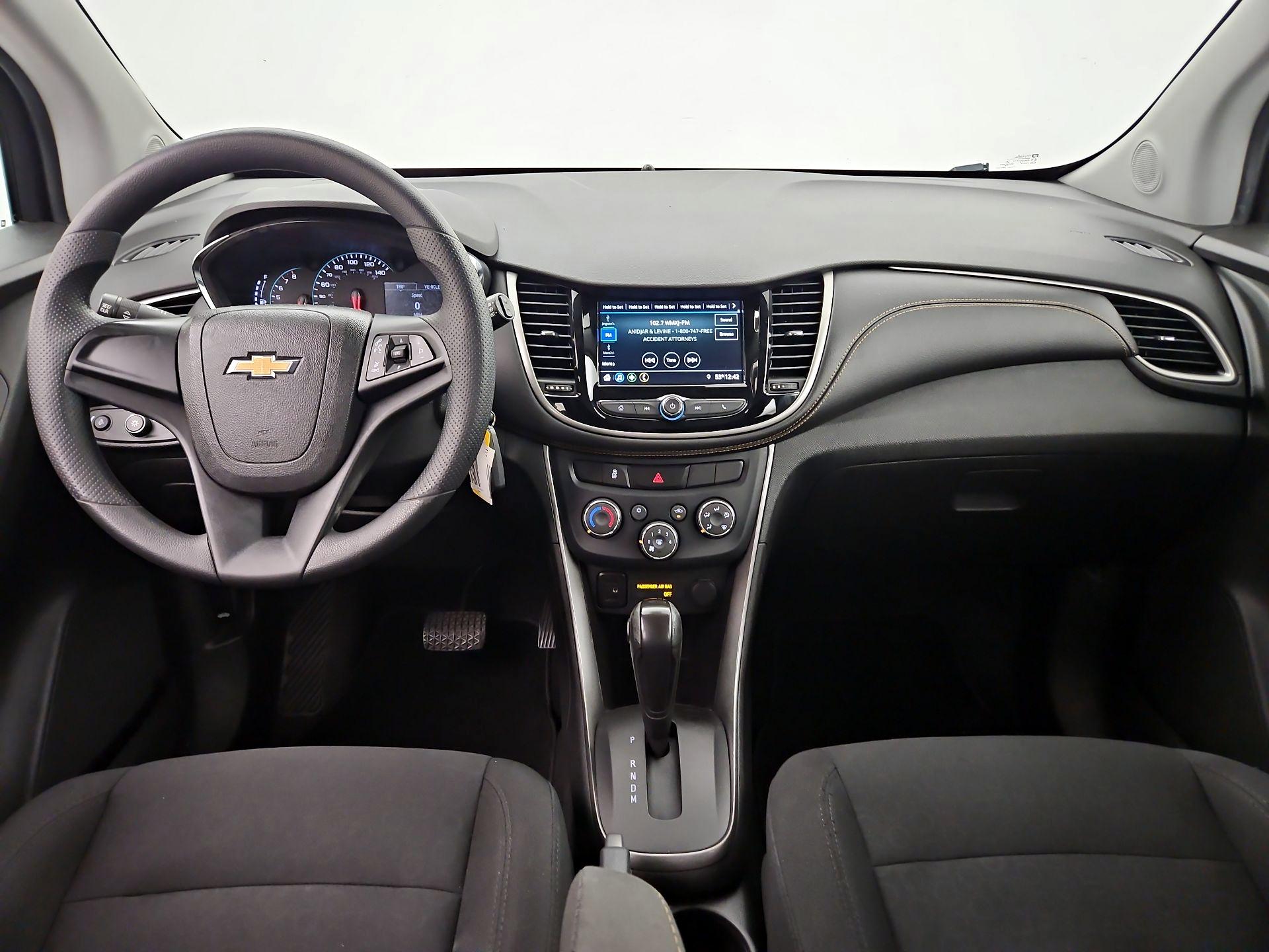 Thumbnail: 2018 Chevrolet Trax - 9