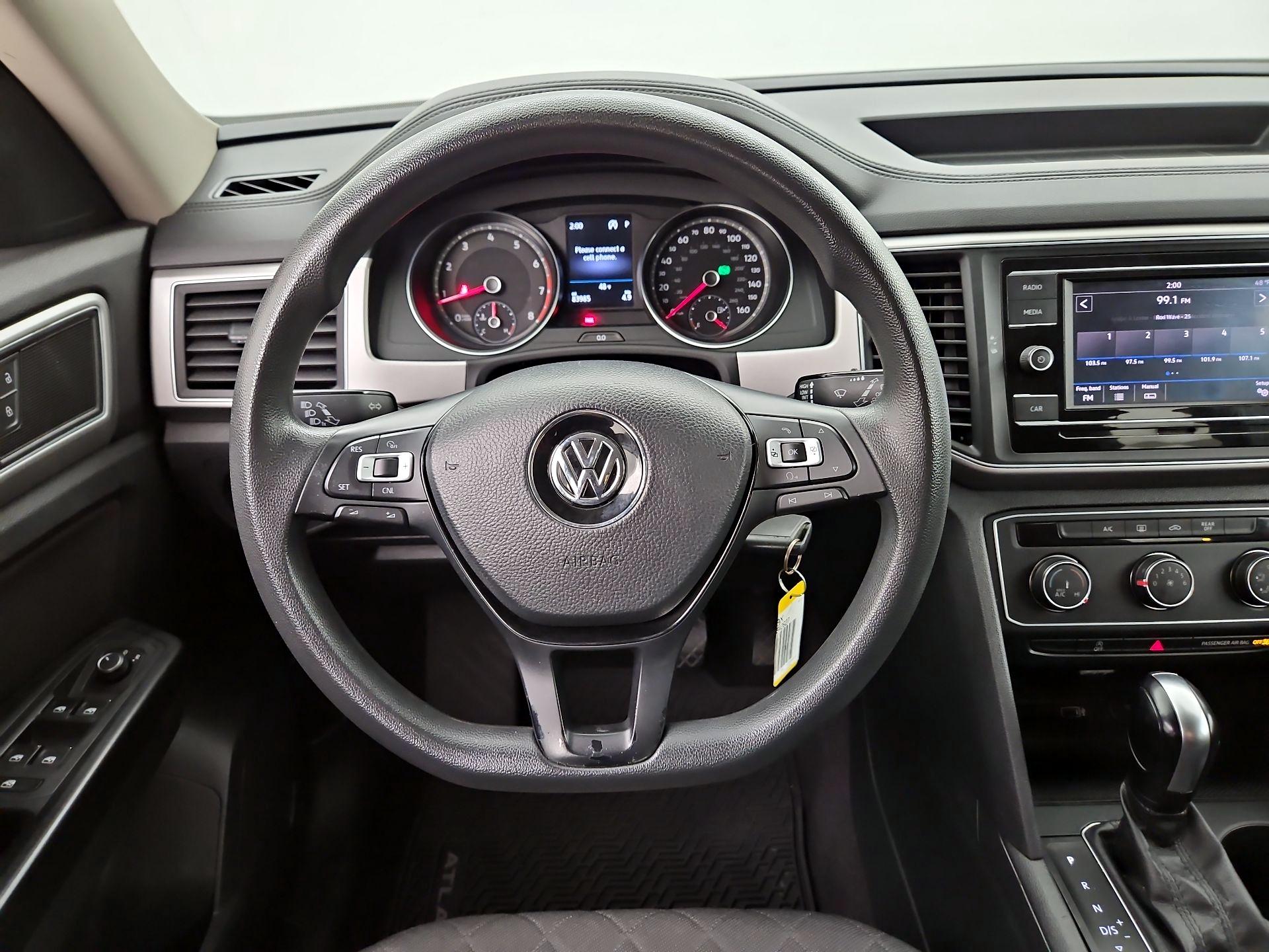 Thumbnail: 2018 Volkswagen Atlas - 10