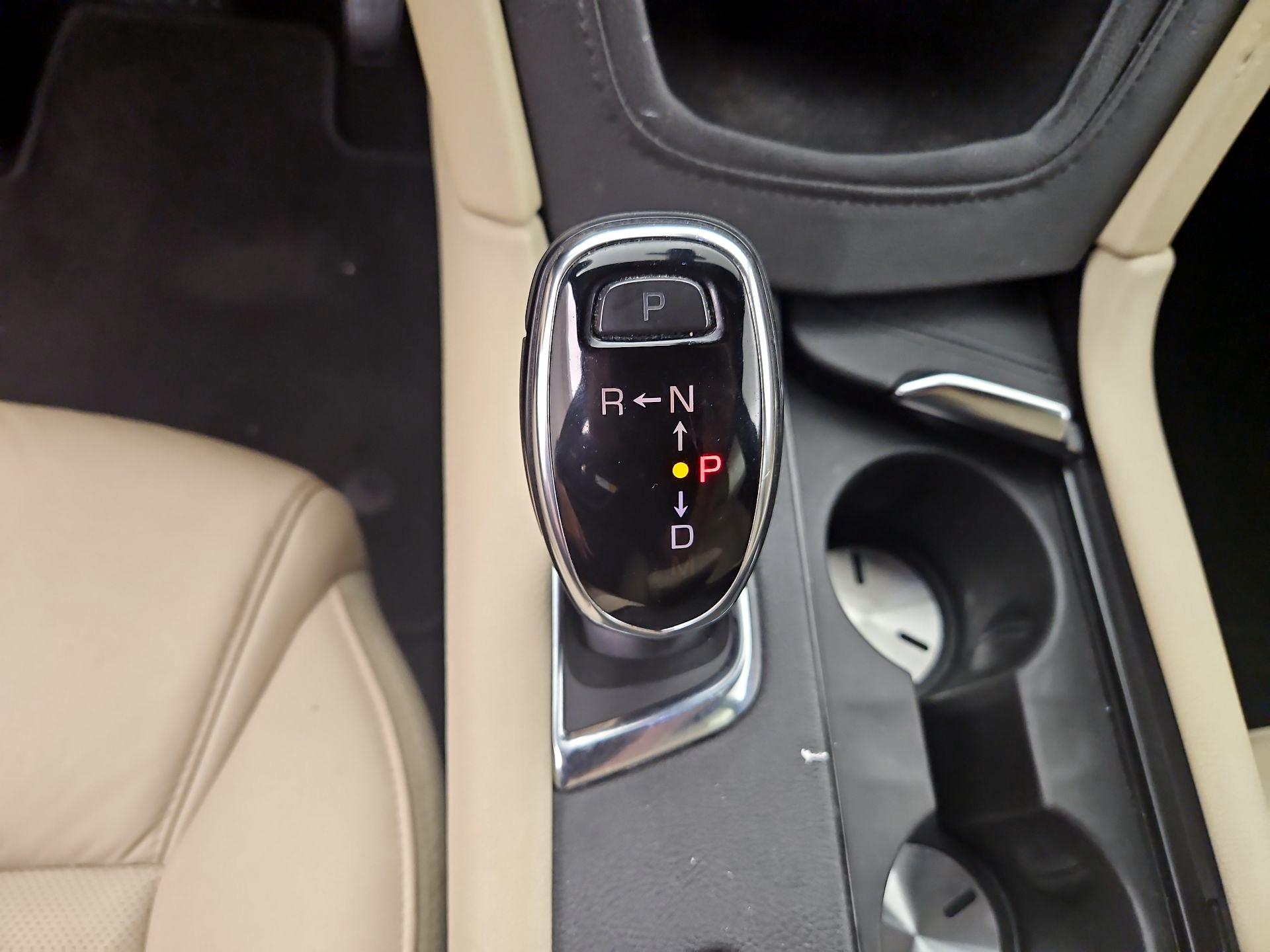 Thumbnail: 2019 Cadillac XT5 - 18