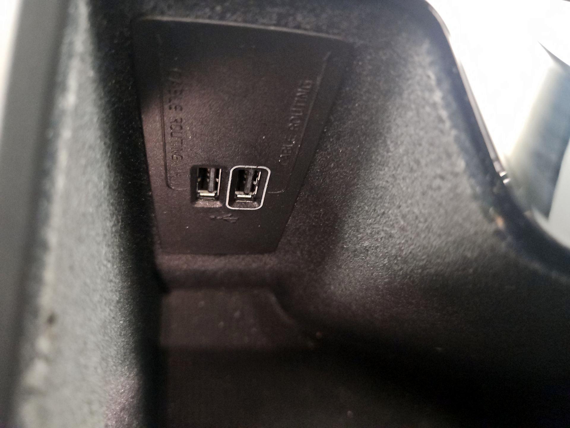 Thumbnail: 2020 Volvo XC60 - 18