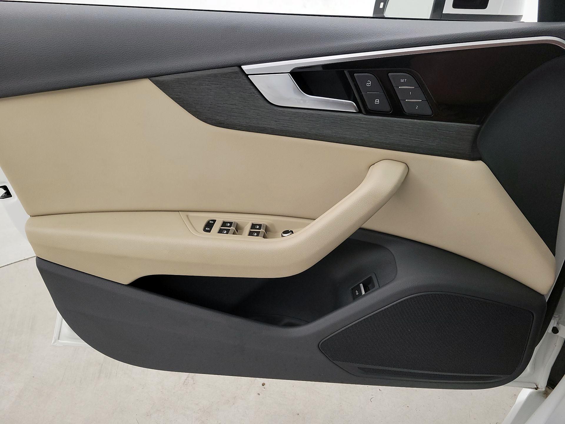 Thumbnail: 2020 Audi A4 - 12