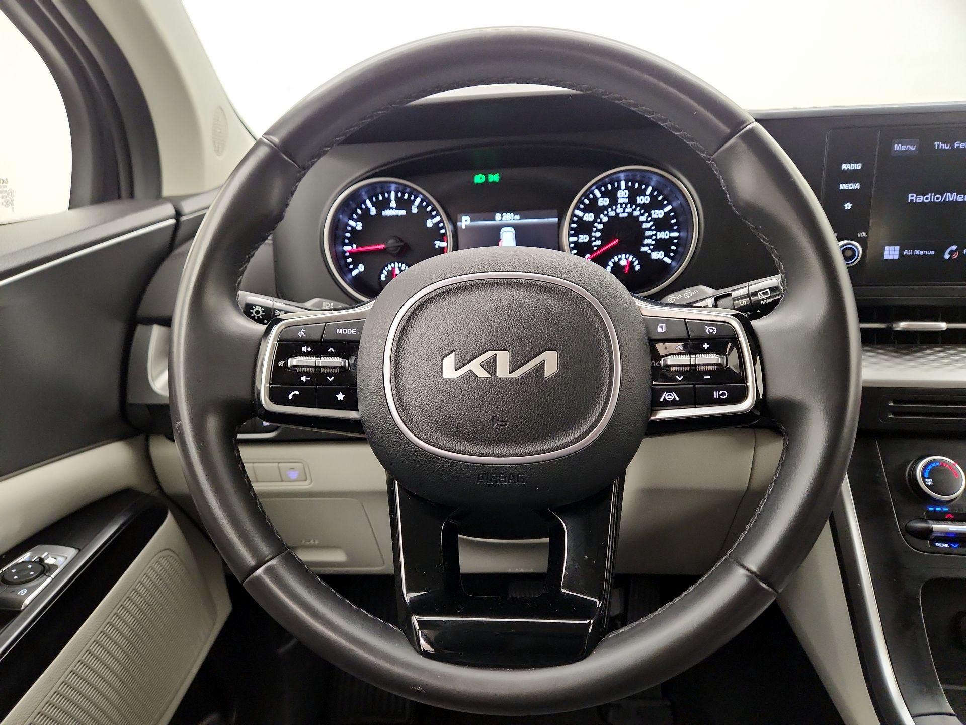 Thumbnail: 2024 Kia Carnival - 10