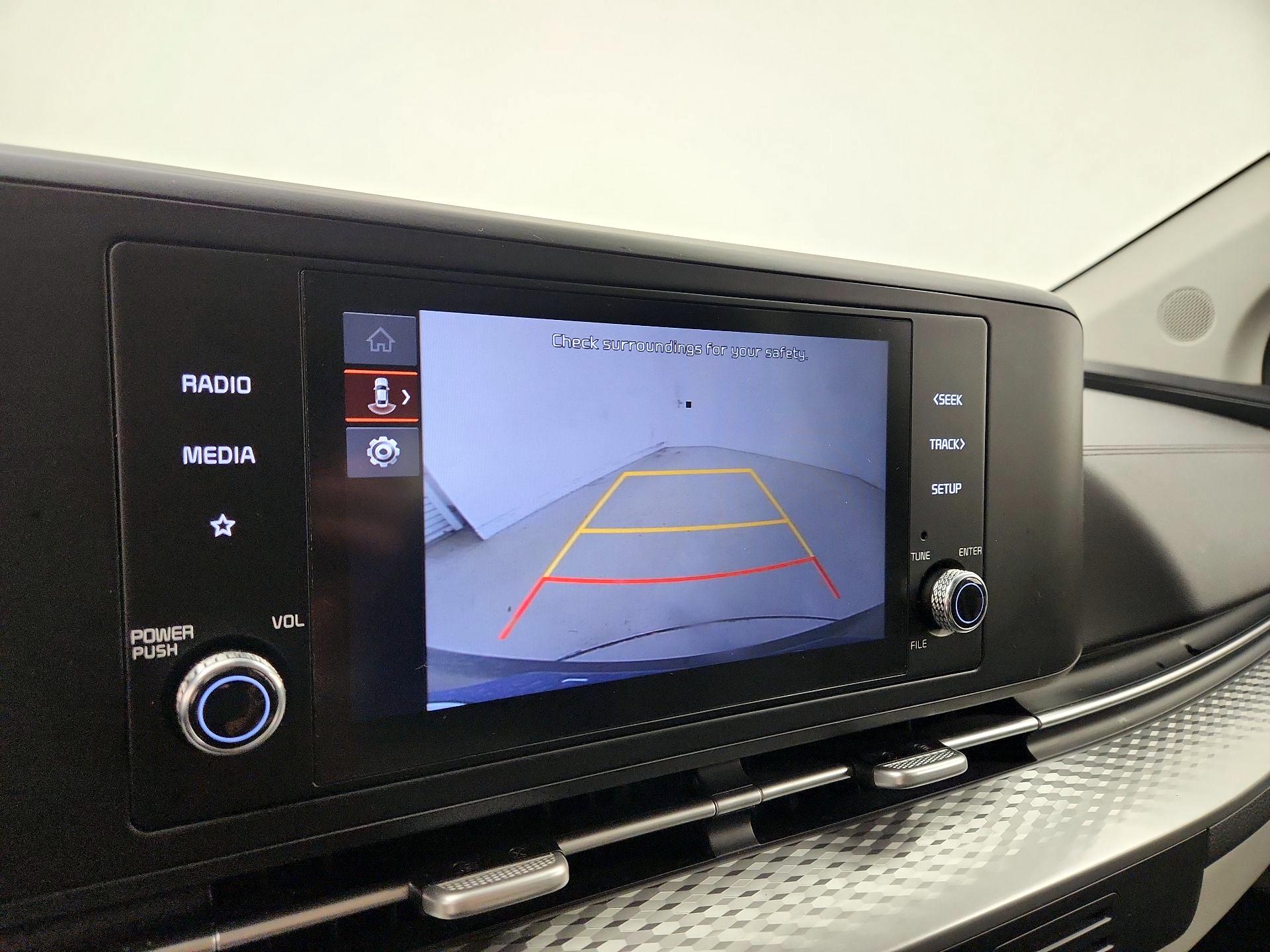 Thumbnail: 2024 Kia Carnival - 14