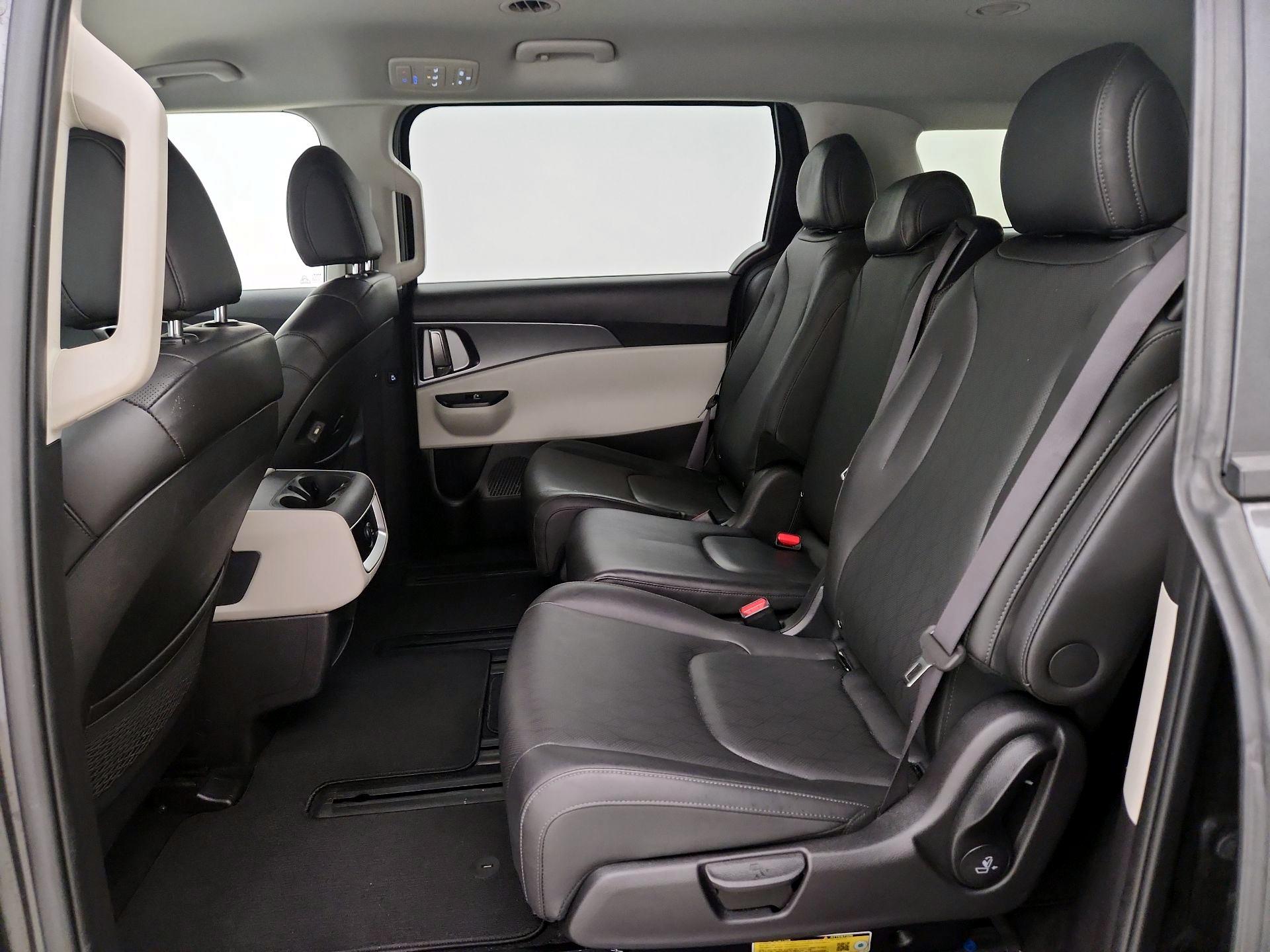 Thumbnail: 2024 Kia Carnival - 19