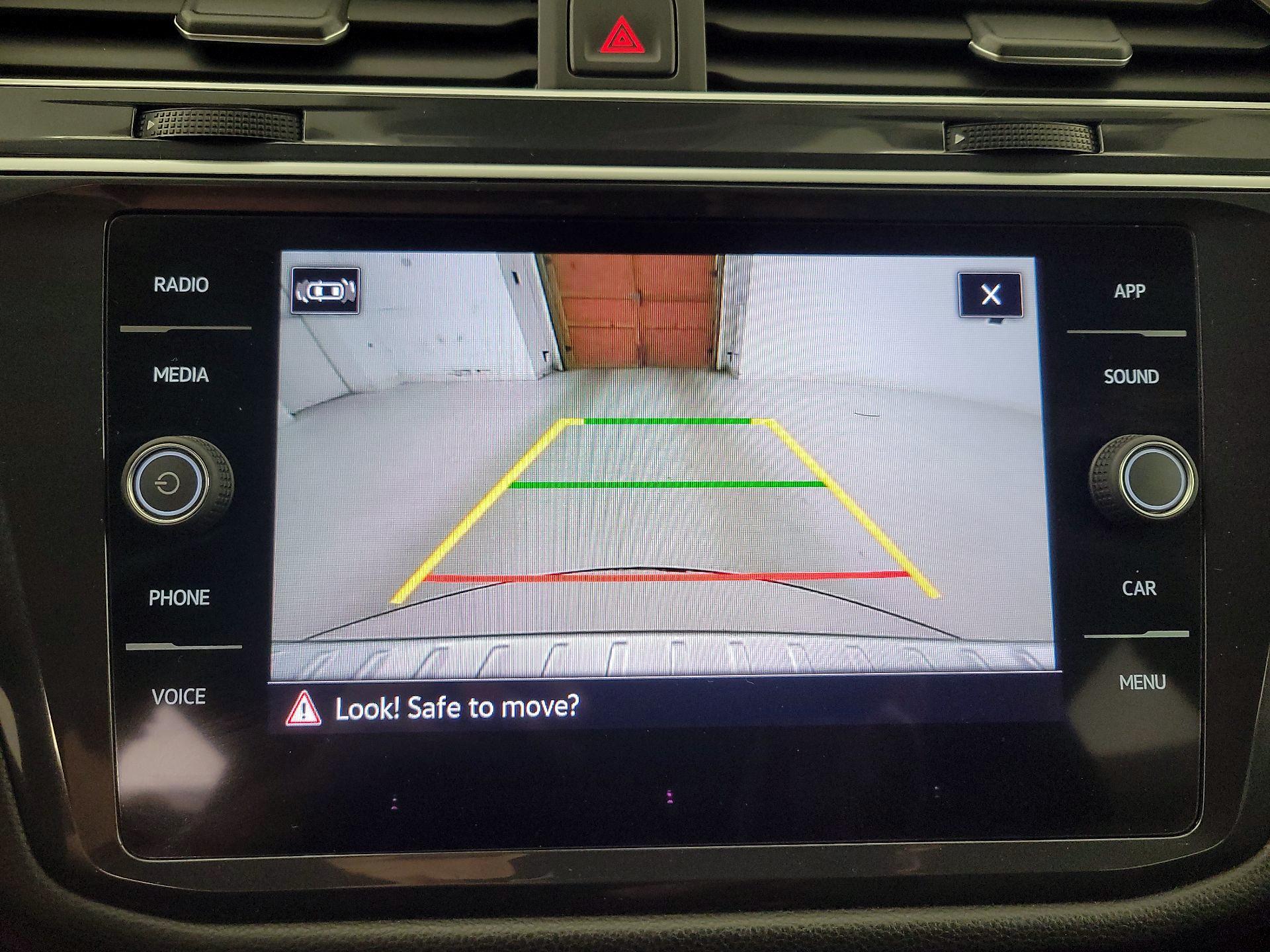 Thumbnail: 2024 Volkswagen Tiguan - 14