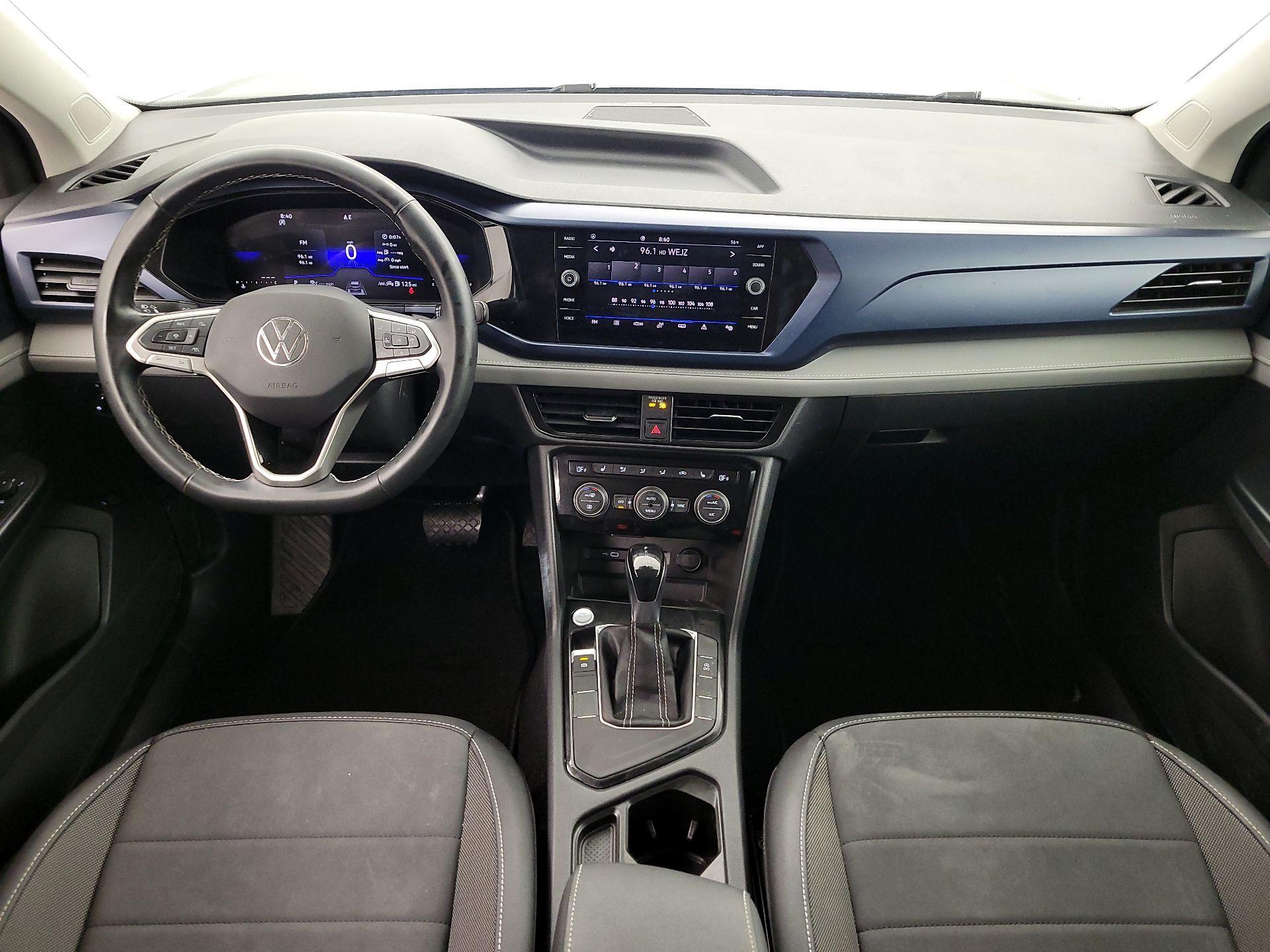 Thumbnail: 2024 Volkswagen Taos - 9