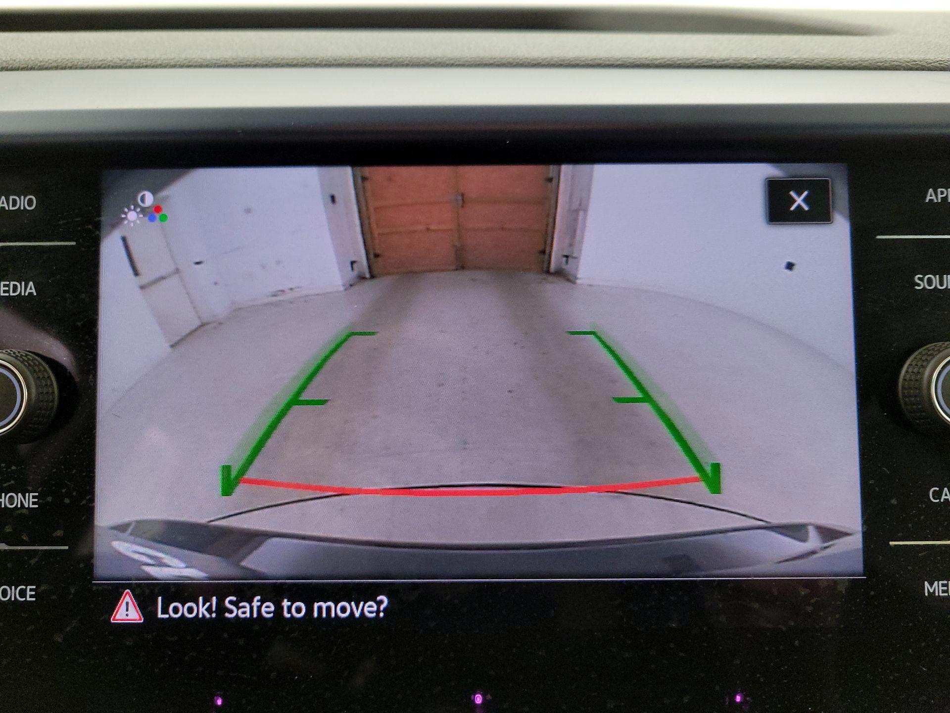 Thumbnail: 2024 Volkswagen Taos - 14