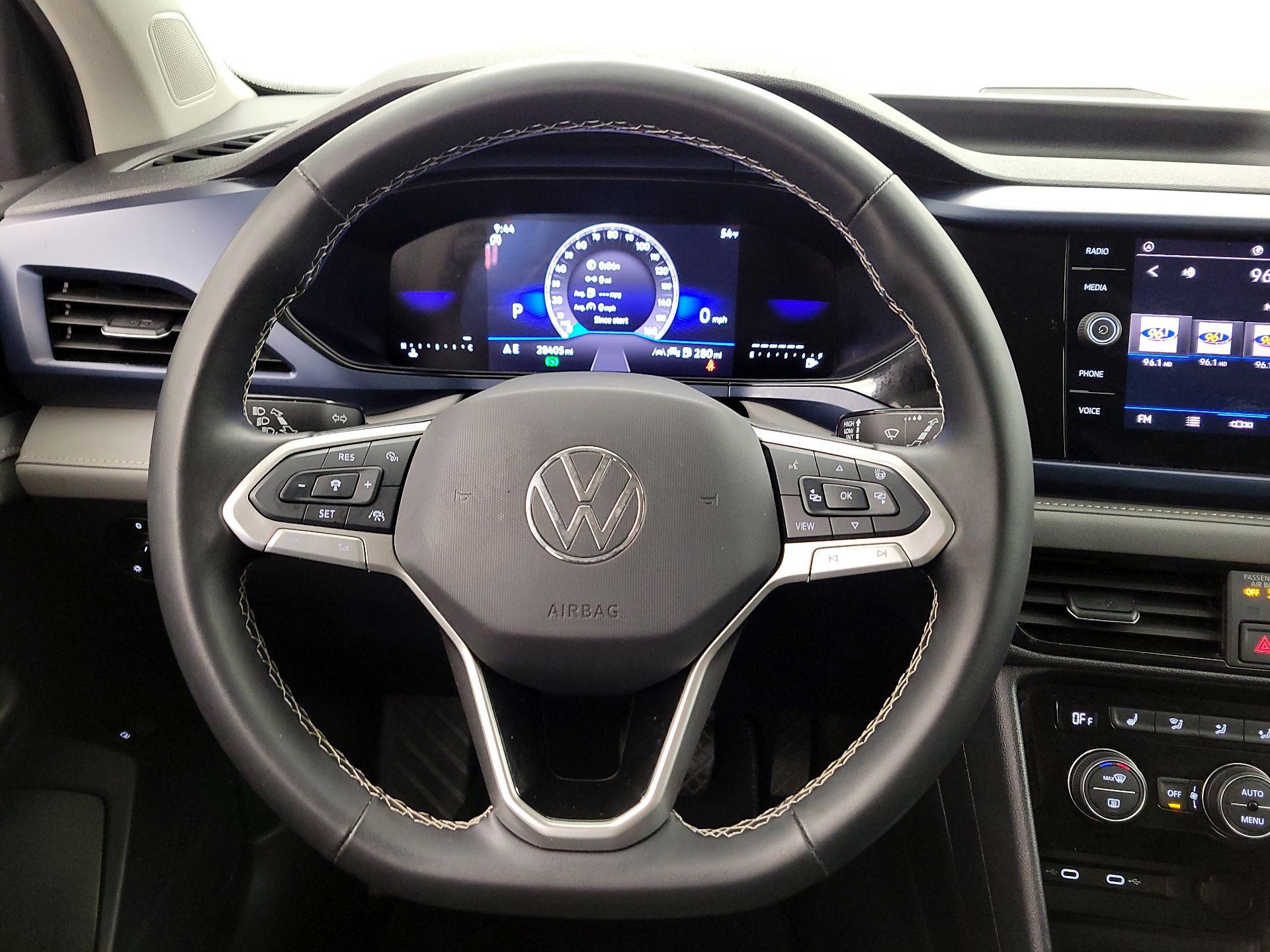 Thumbnail: 2024 Volkswagen Taos - 10