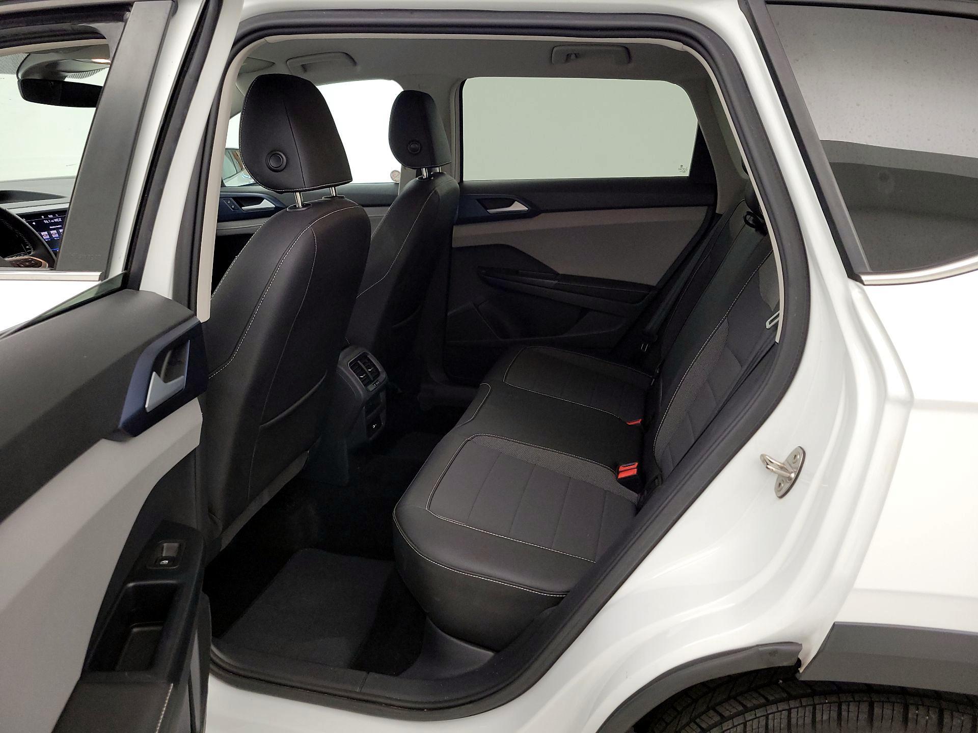 Thumbnail: 2024 Volkswagen Taos - 19