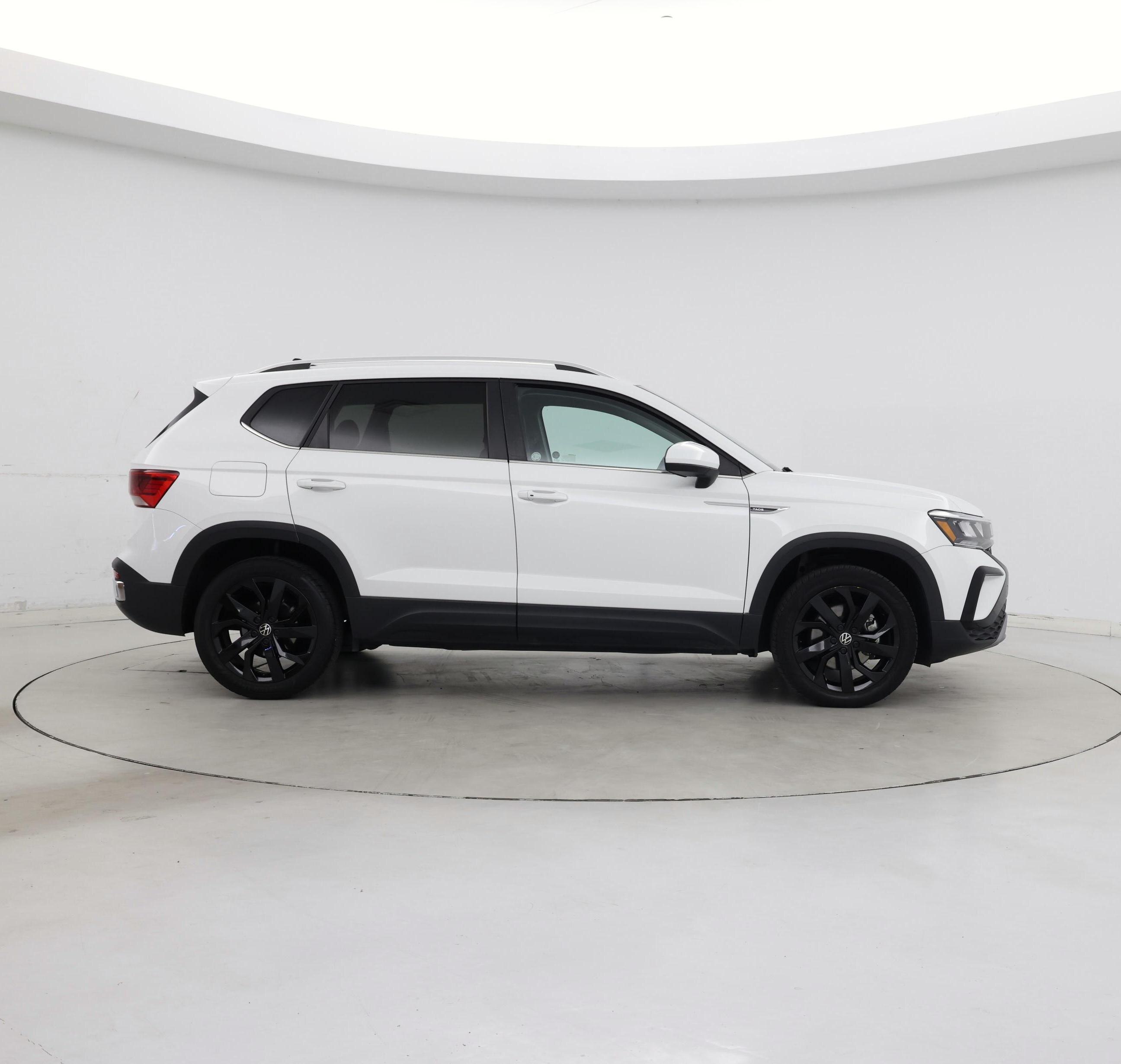 Thumbnail: 2024 Volkswagen Taos - 7