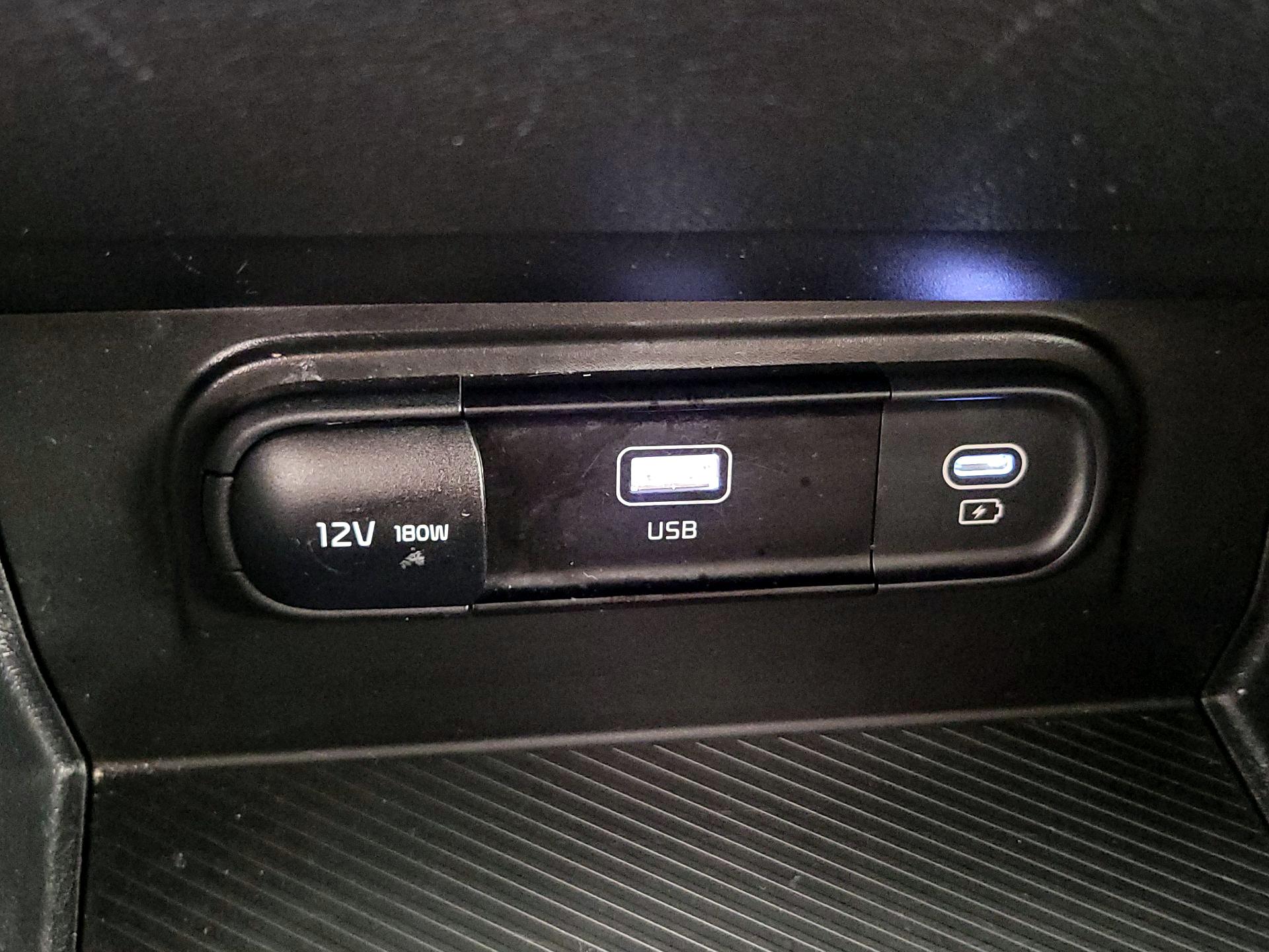 Thumbnail: 2024 Kia Sportage - 18