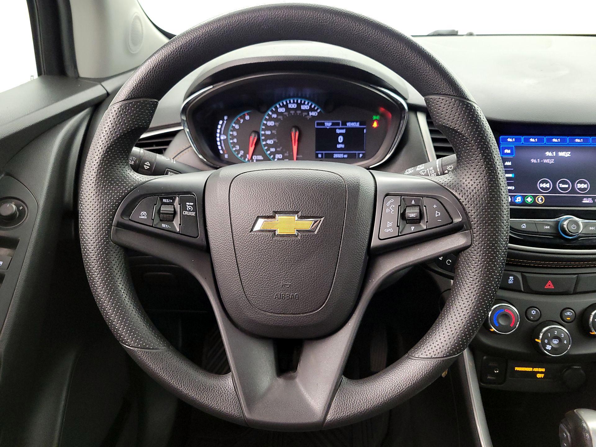 Thumbnail: 2020 Chevrolet Trax - 10