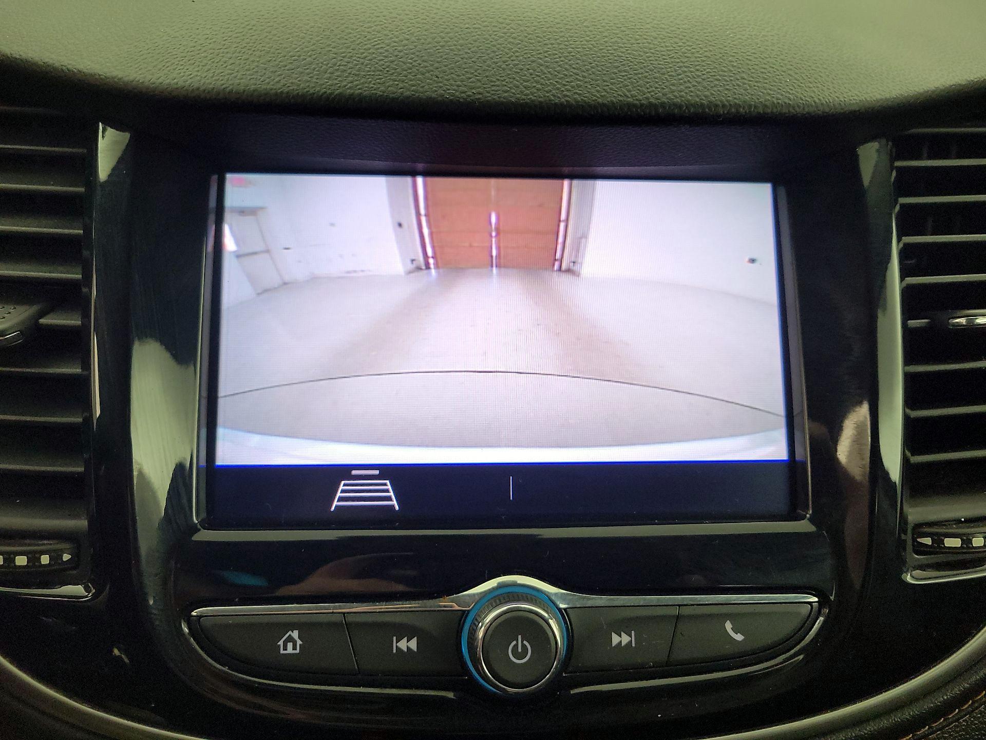 Thumbnail: 2020 Chevrolet Trax - 14