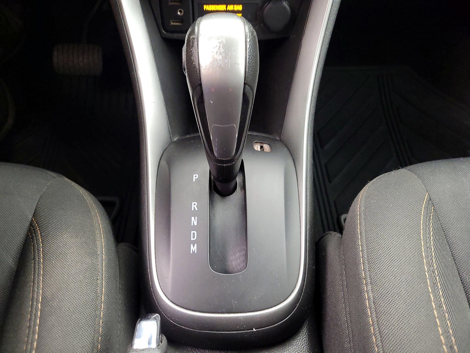 Thumbnail: 2020 Chevrolet Trax - 17