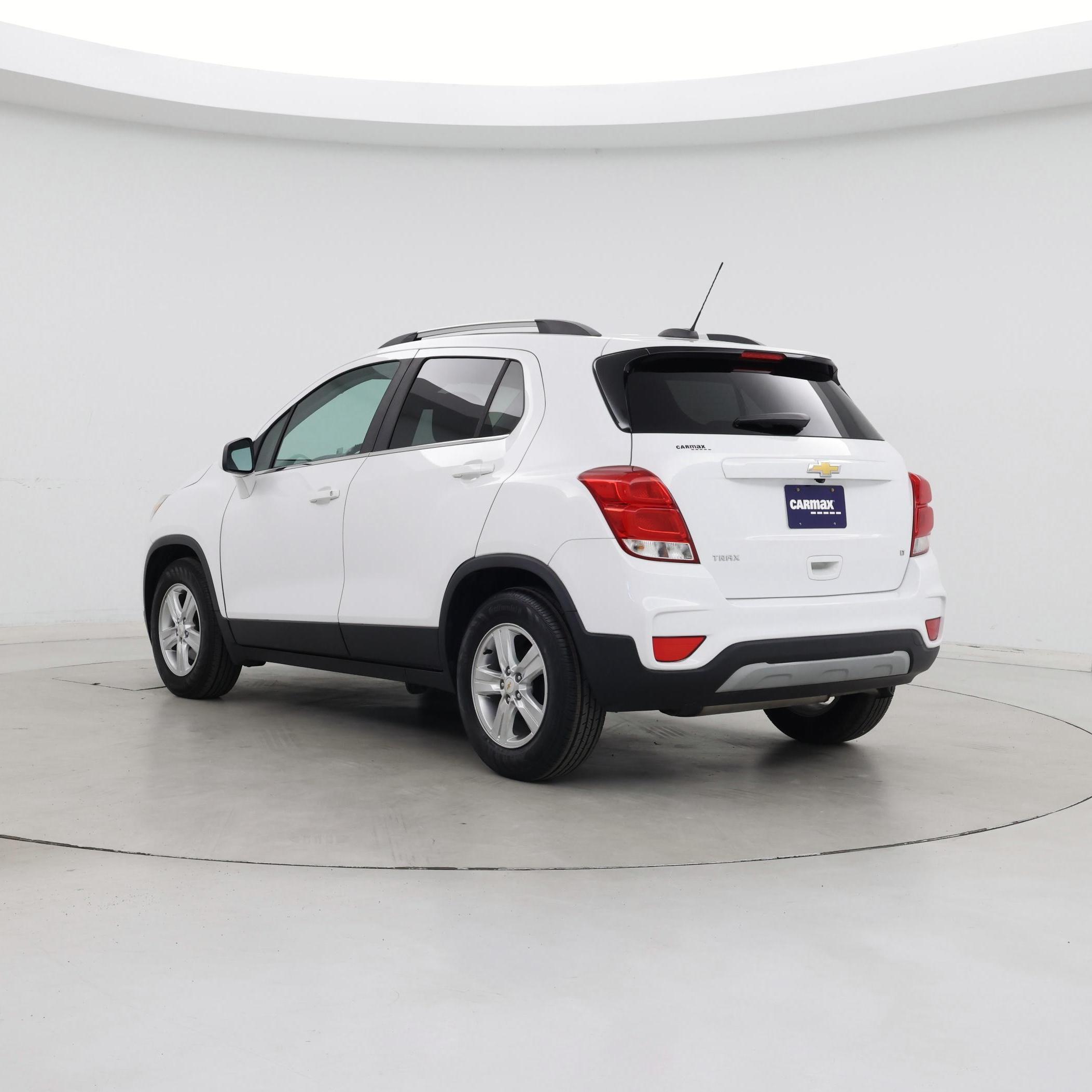 Thumbnail: 2020 Chevrolet Trax - 2