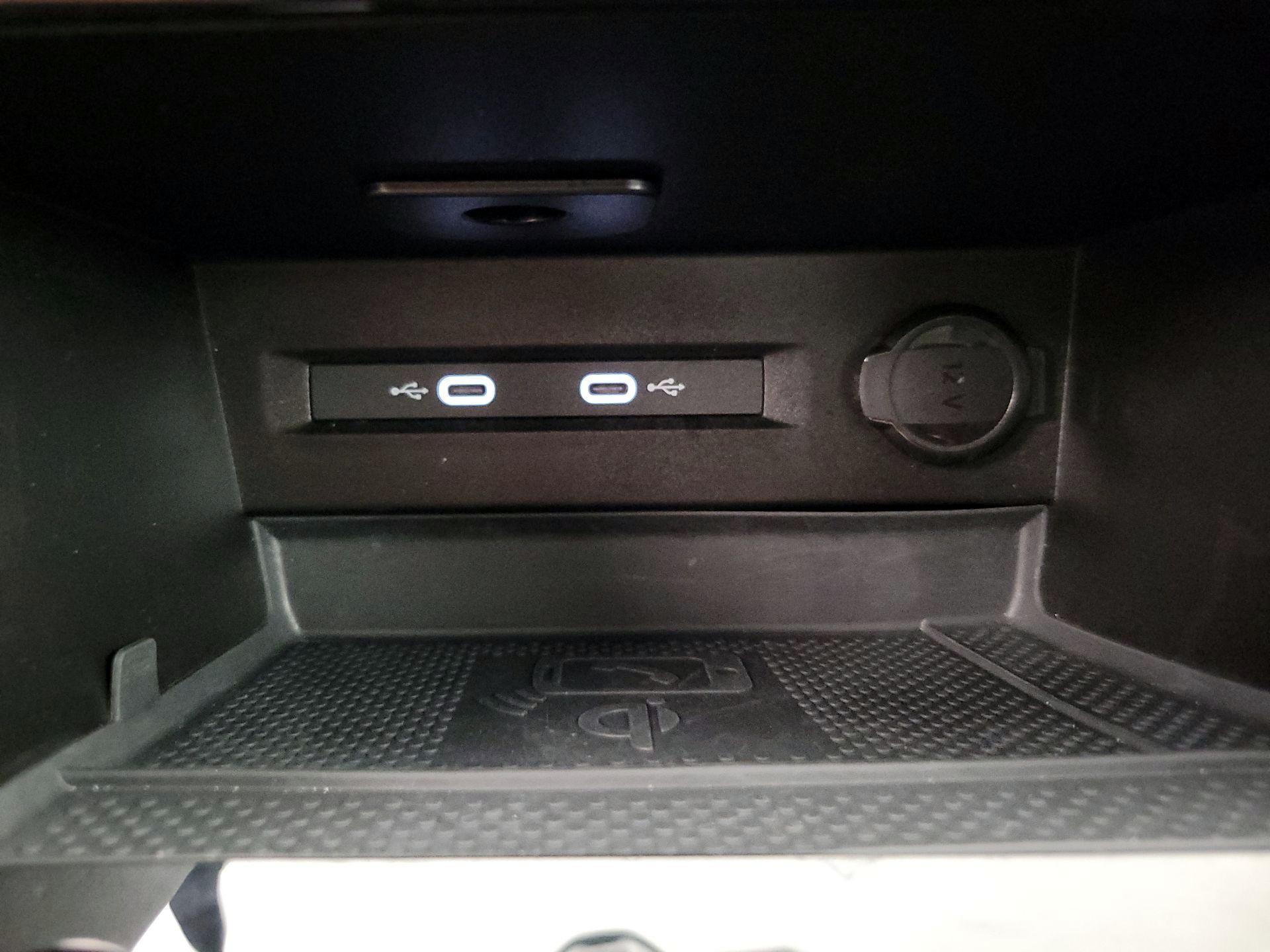 Thumbnail: 2024 Volkswagen Taos - 18