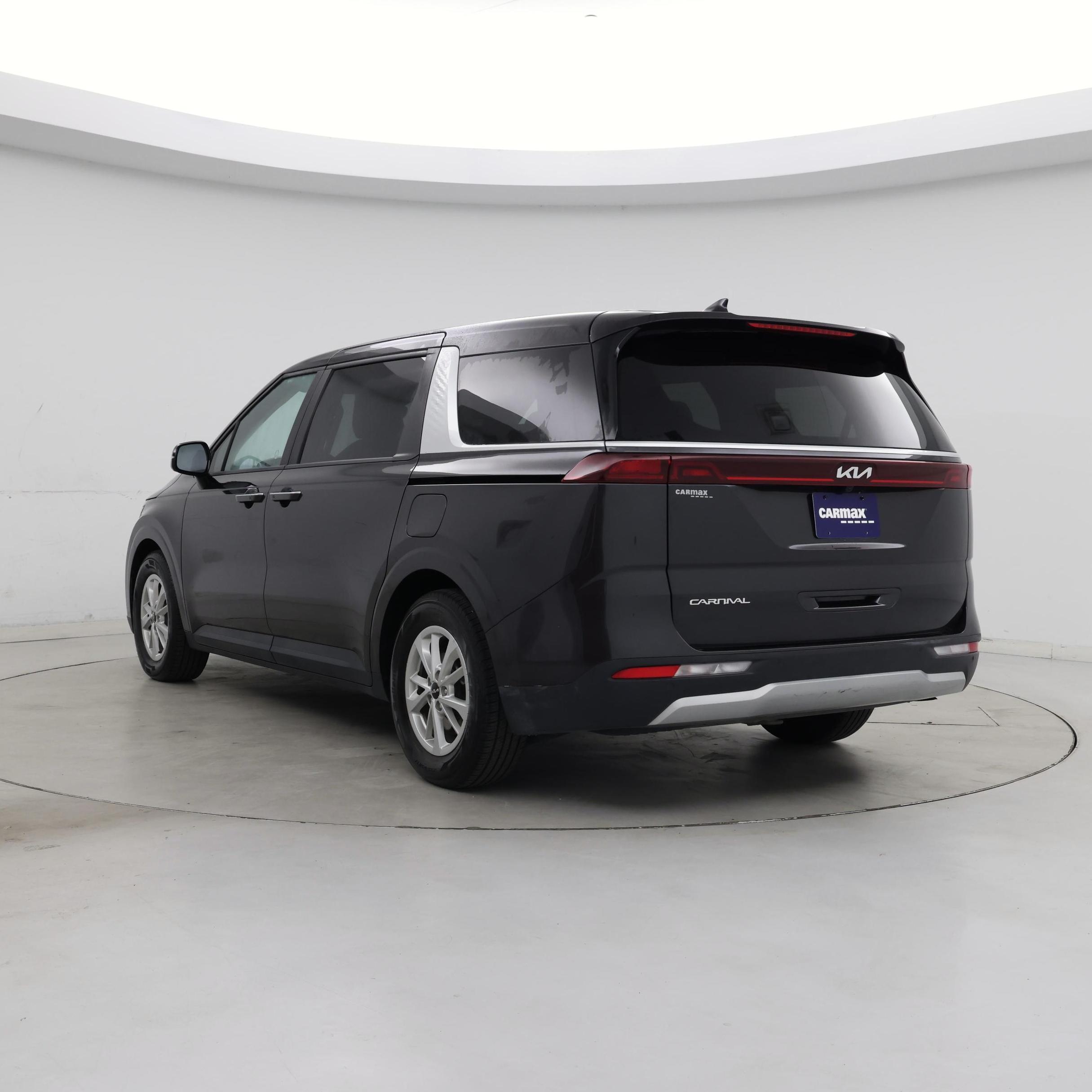 Thumbnail: 2024 Kia Carnival - 2