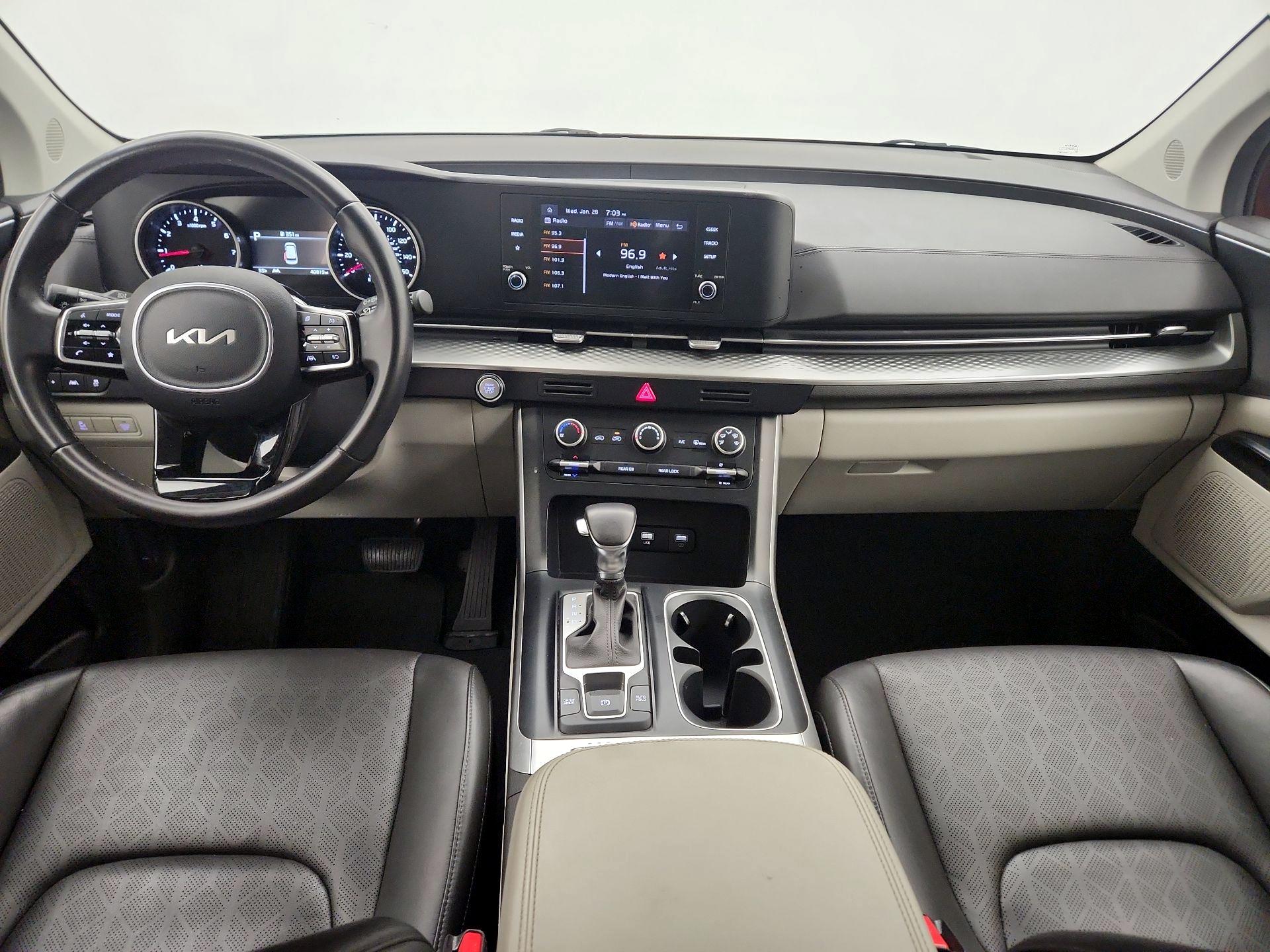 Thumbnail: 2024 Kia Carnival - 9