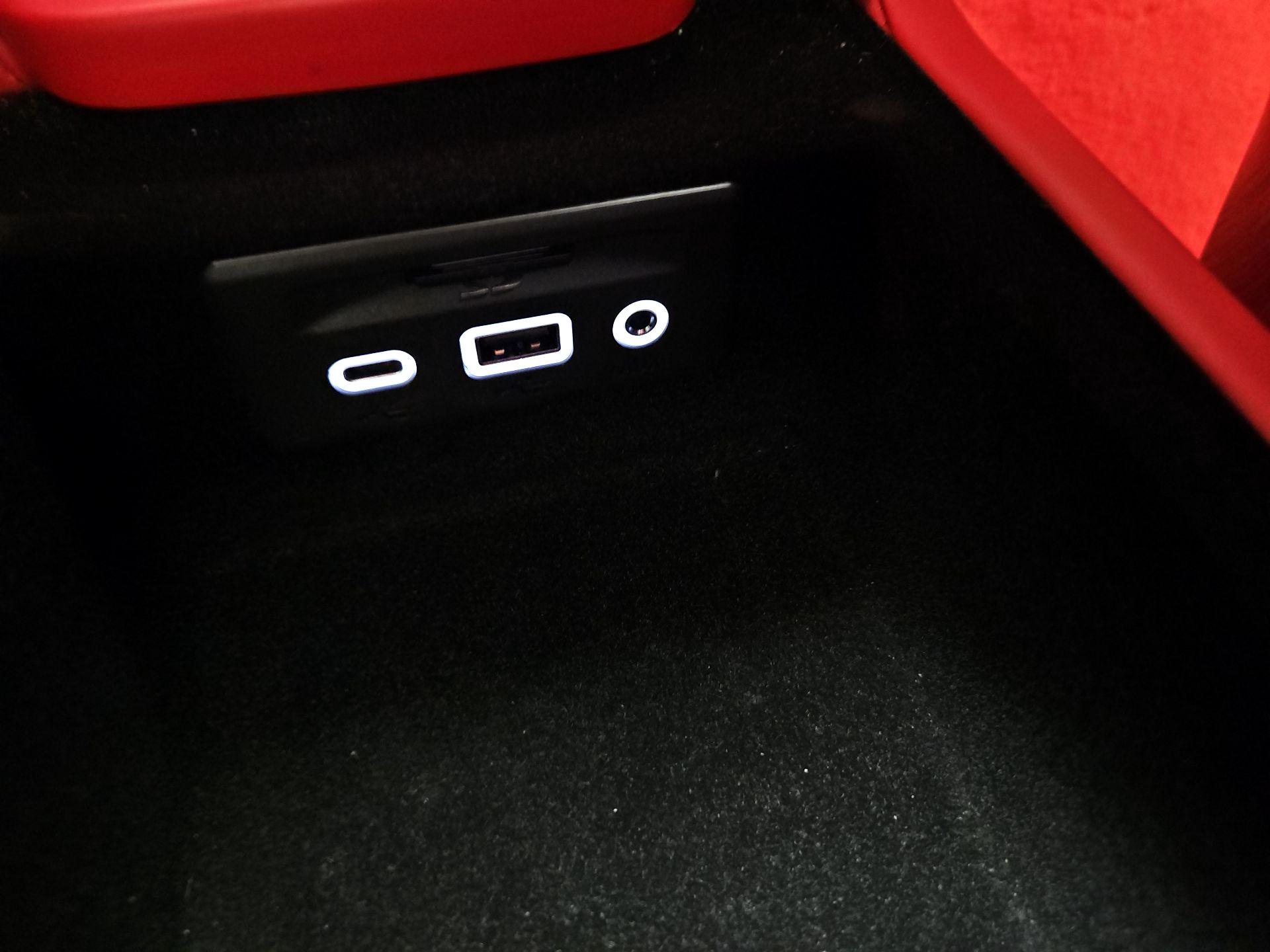 Thumbnail: 2023 Chevrolet Corvette - 18