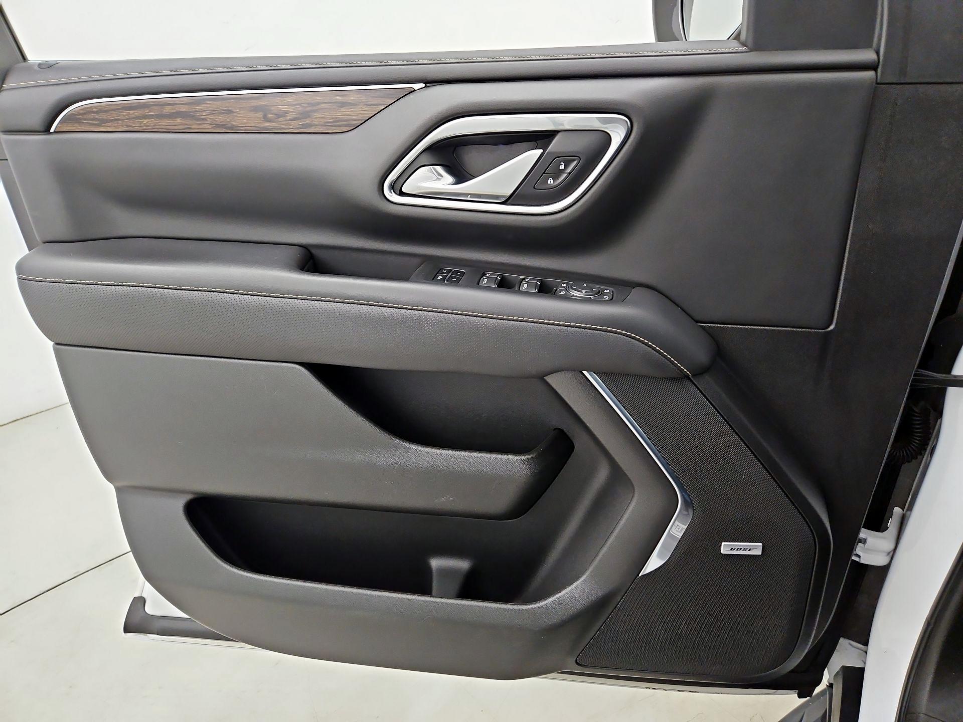 Thumbnail: 2021 Chevrolet Suburban - 12