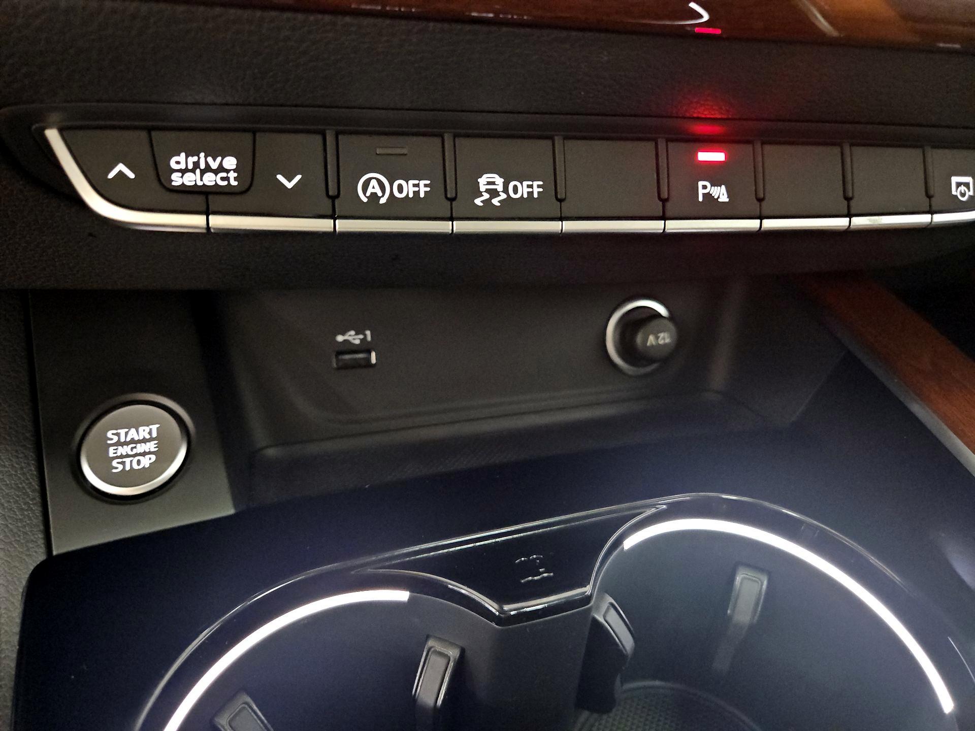 Thumbnail: 2022 Audi A4 - 18