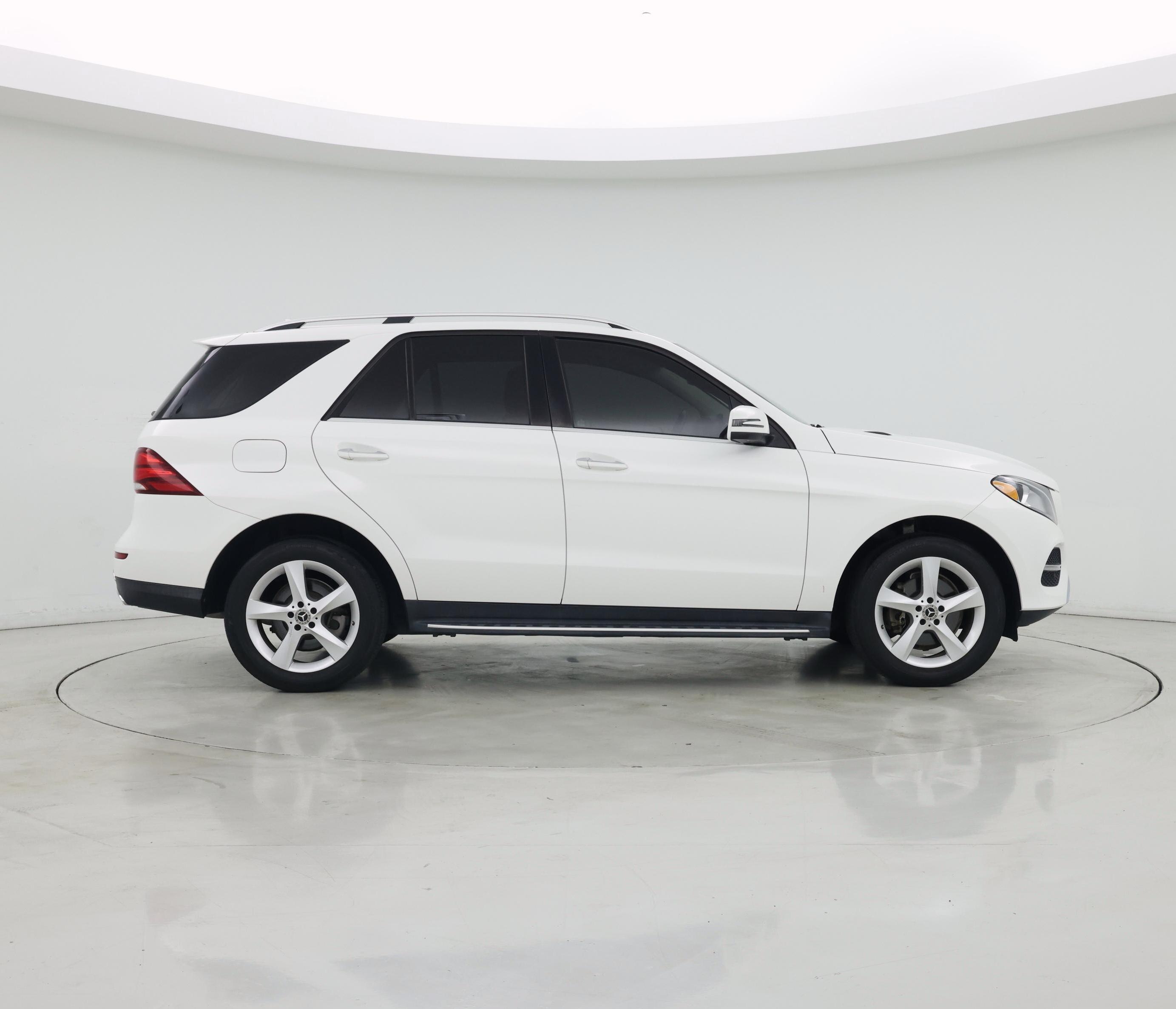 Thumbnail: 2018 Mercedes-Benz GLE - 7