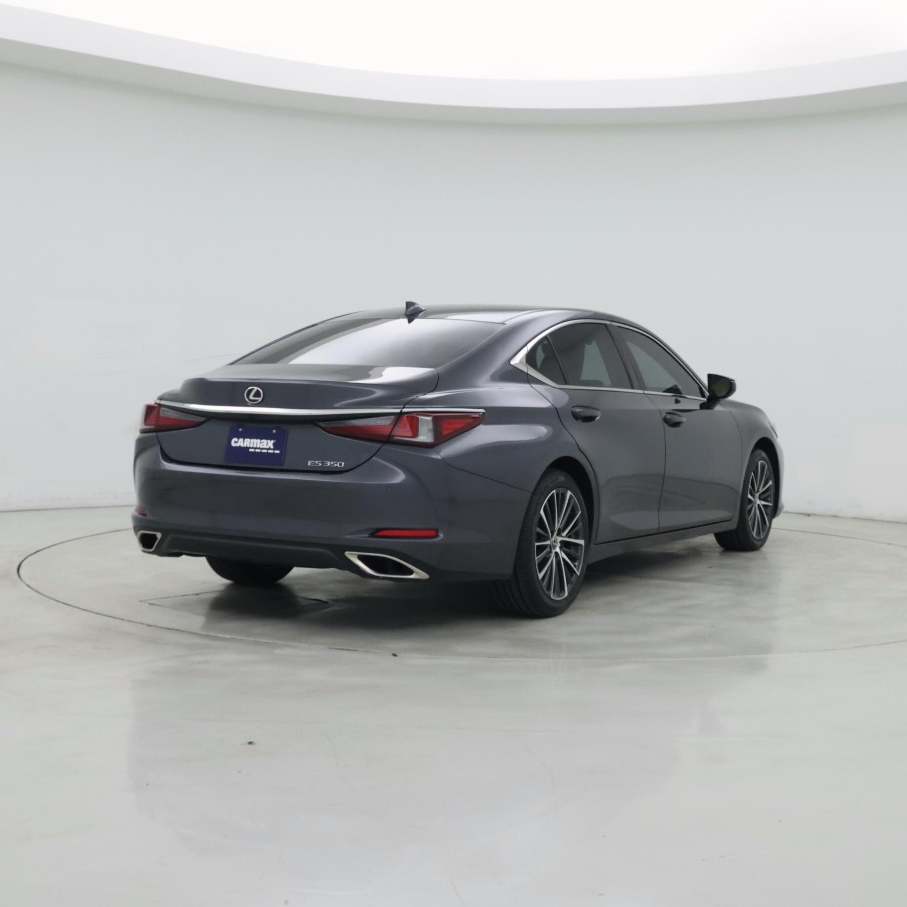 Thumbnail: 2023 Lexus ES - 8