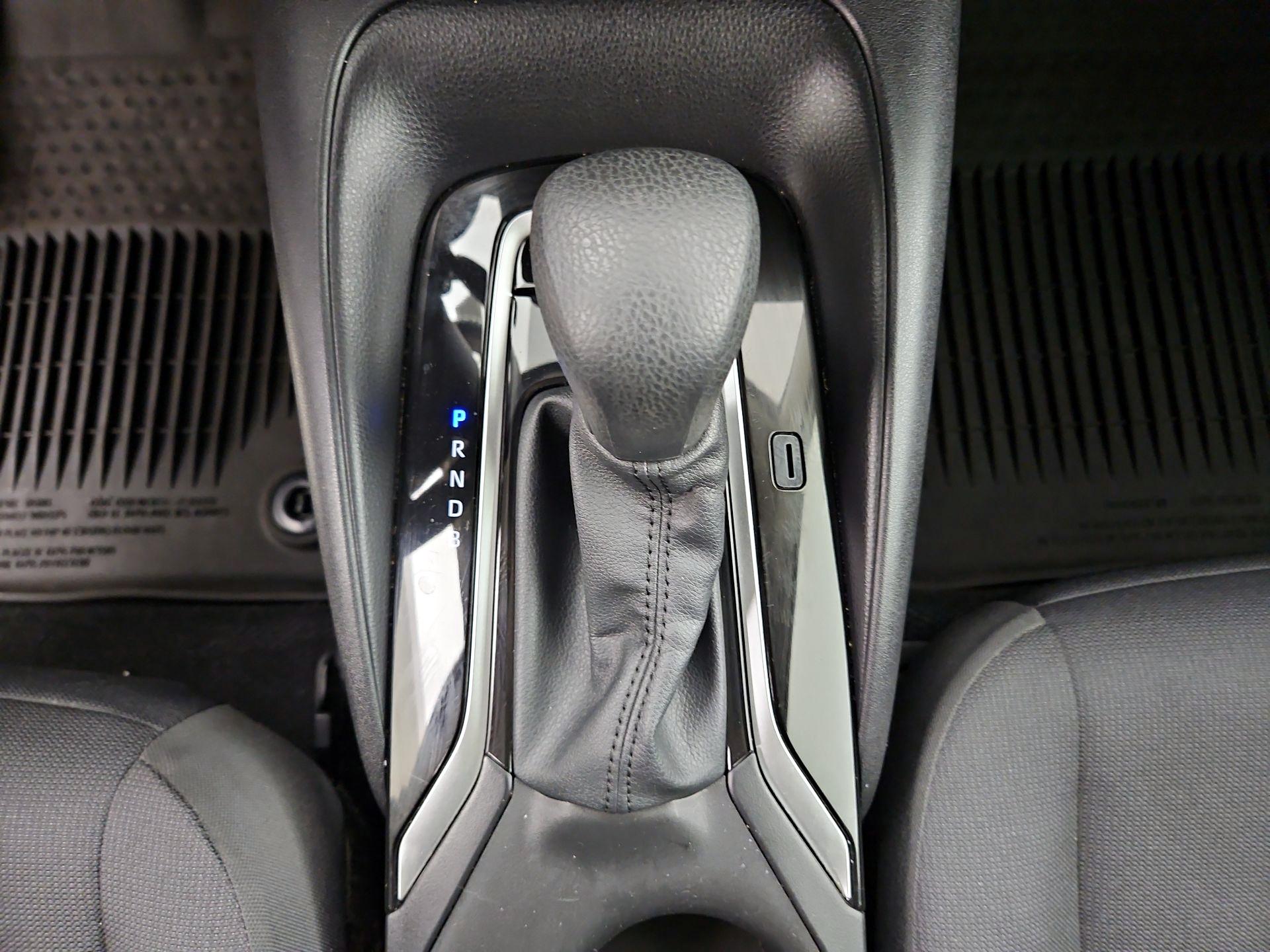 Thumbnail: 2025 Toyota Corolla - 17