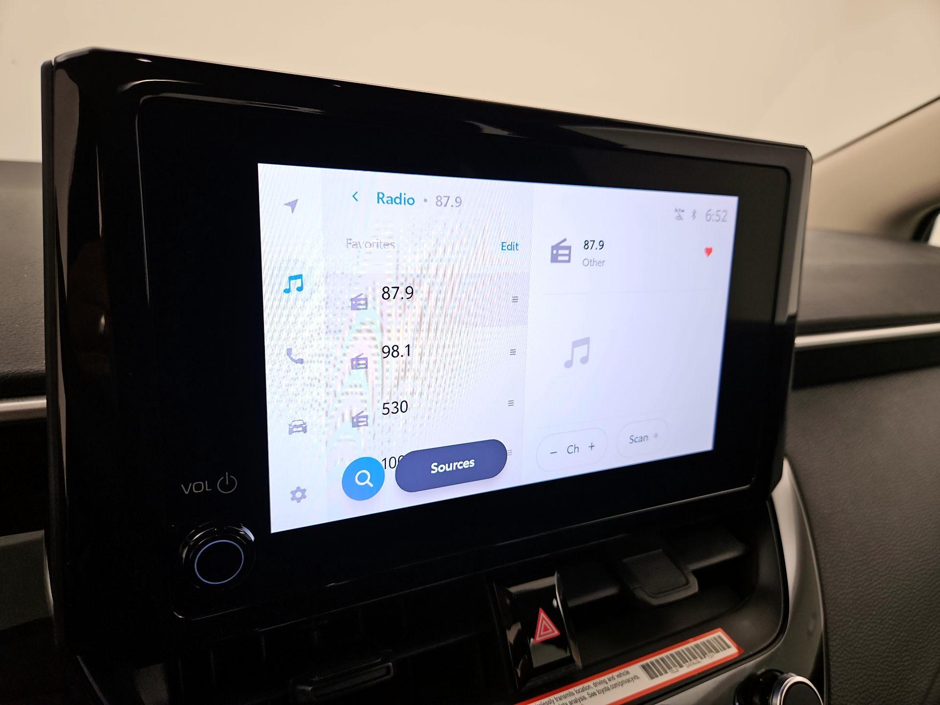 Thumbnail: 2025 Toyota Corolla - 16