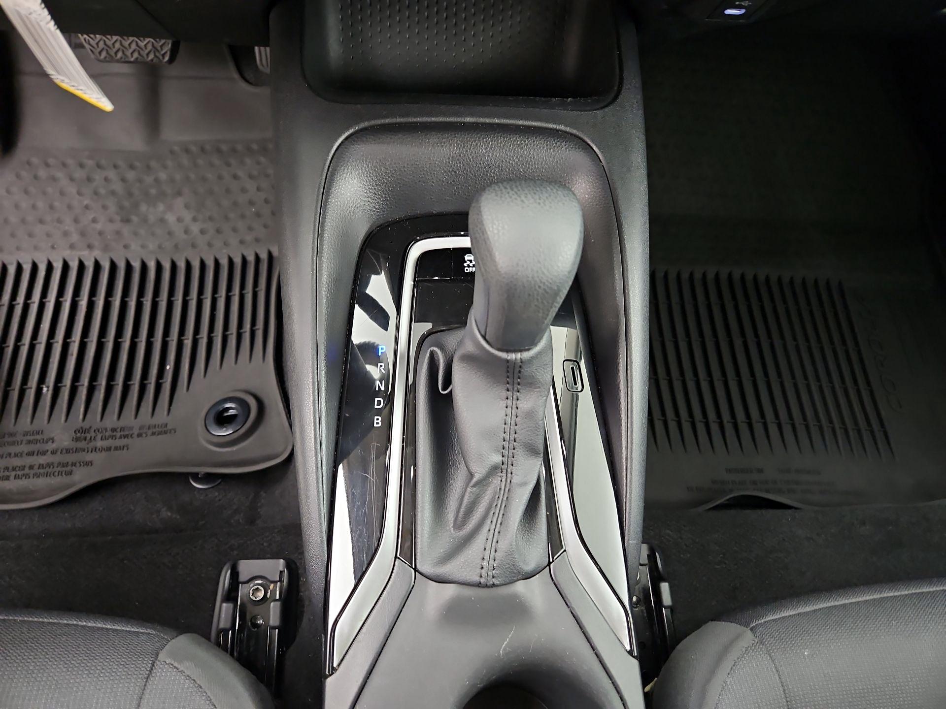 Thumbnail: 2025 Toyota Corolla - 18