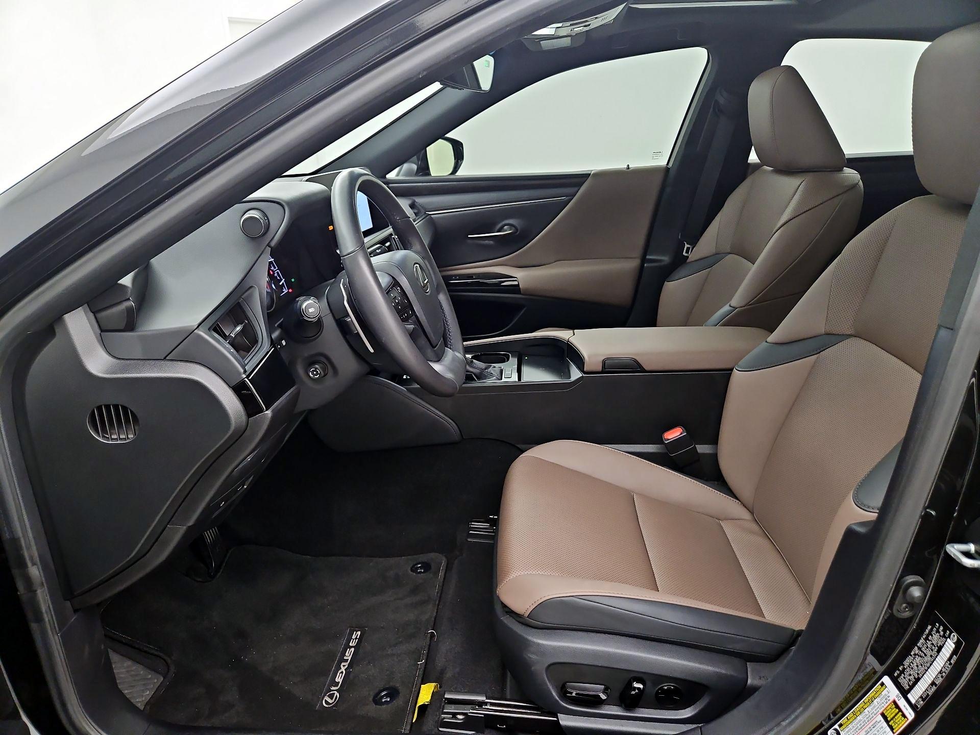 Thumbnail: 2023 Lexus ES - 11