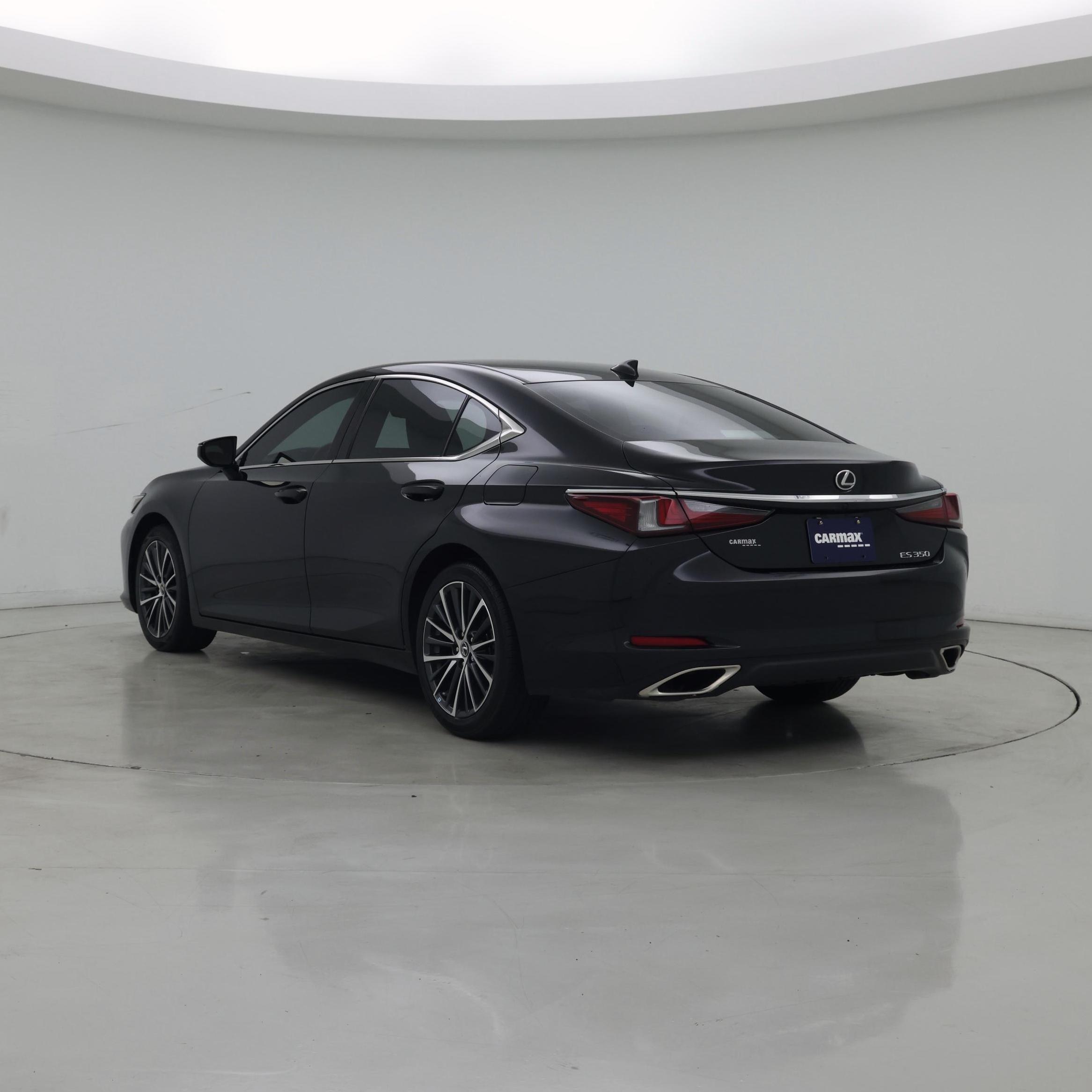 Thumbnail: 2023 Lexus ES - 2