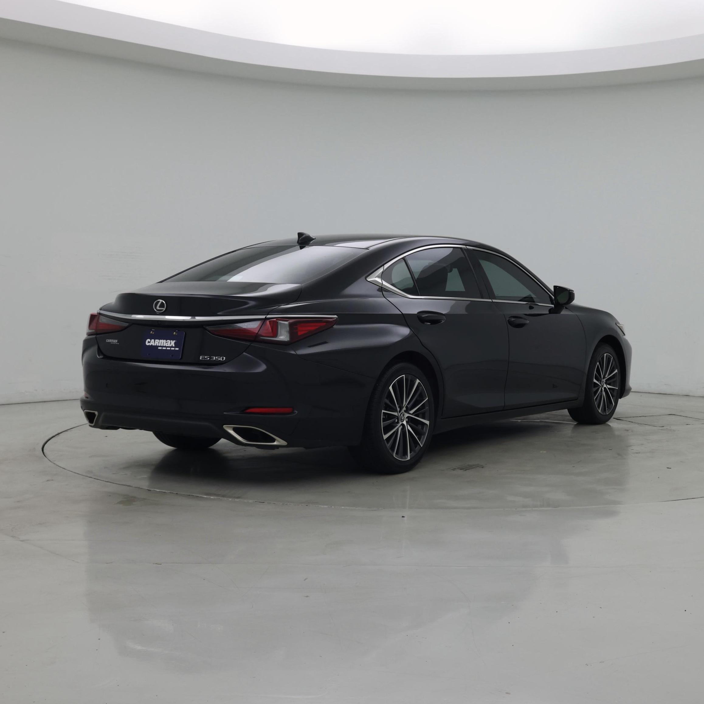 Thumbnail: 2023 Lexus ES - 8