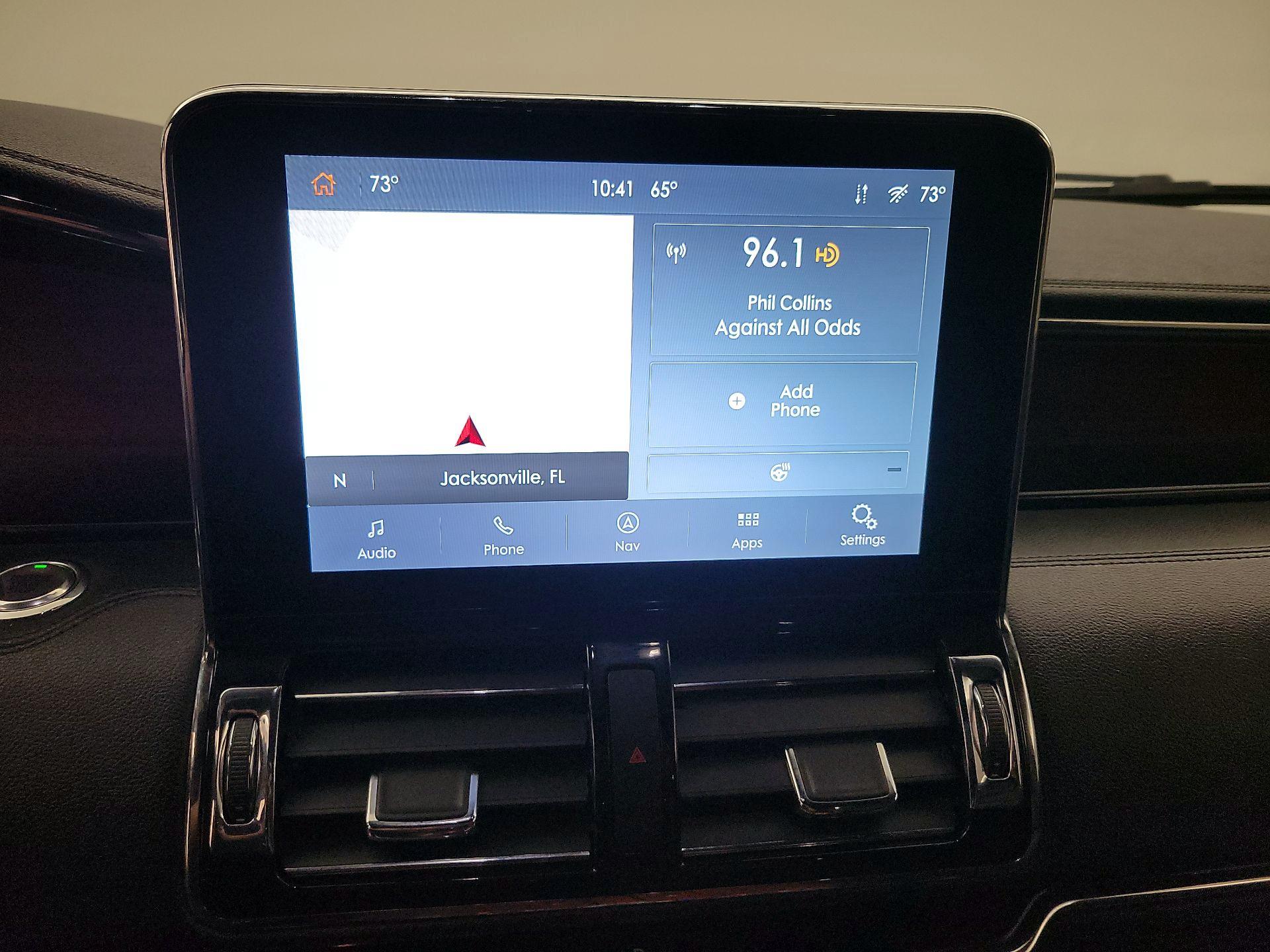 Thumbnail: 2021 Lincoln Navigator - 16