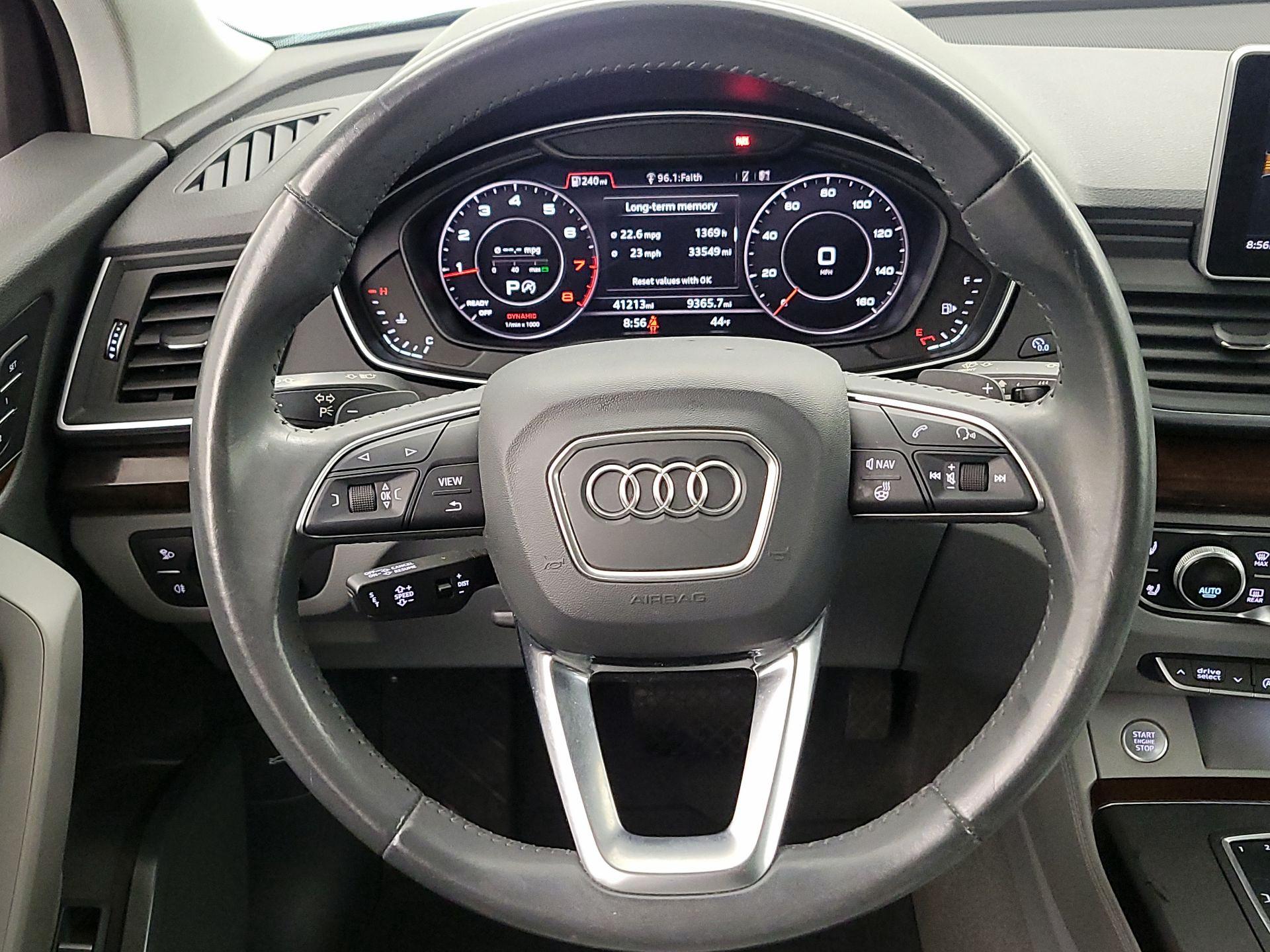 Thumbnail: 2020 Audi Q5 - 10