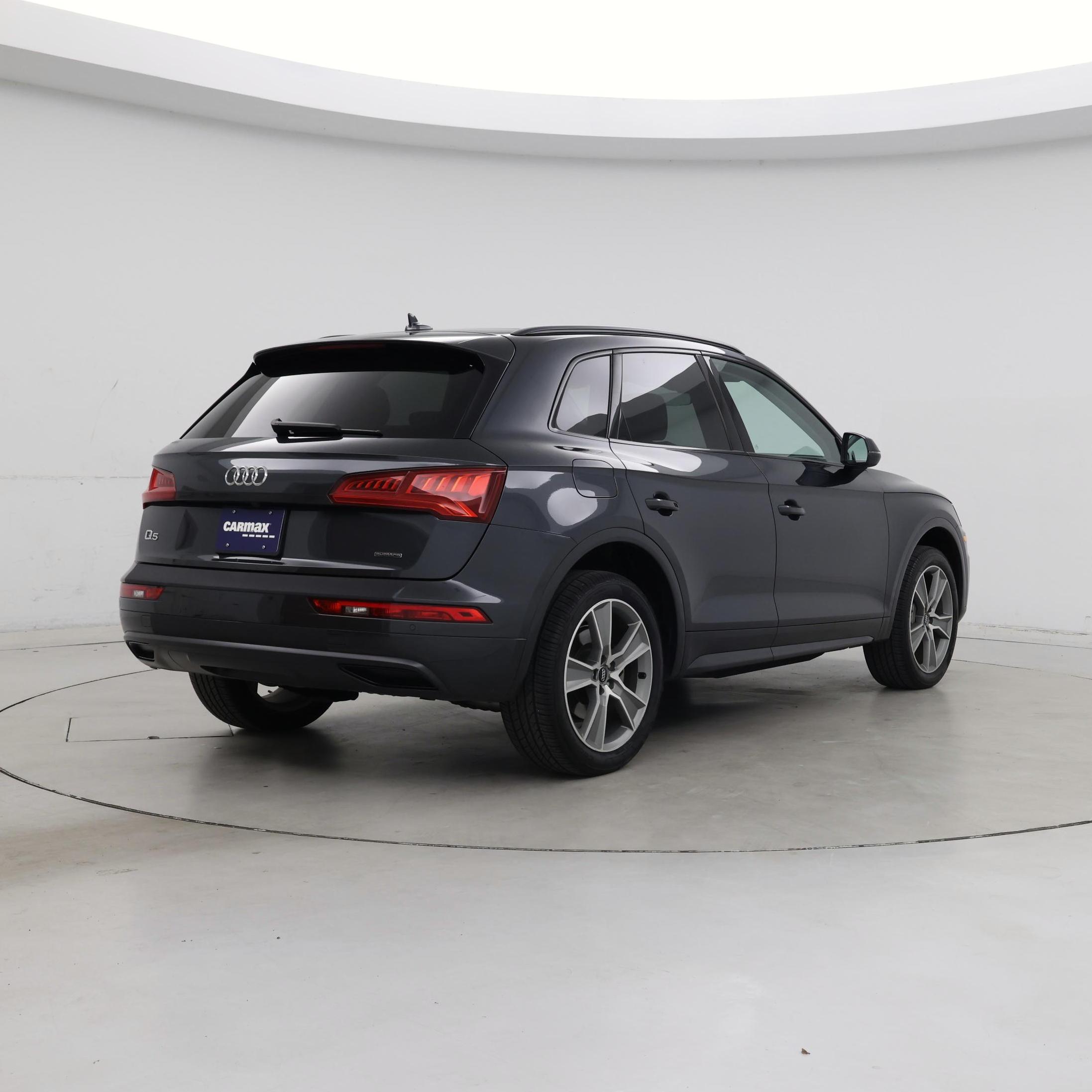 Thumbnail: 2020 Audi Q5 - 8