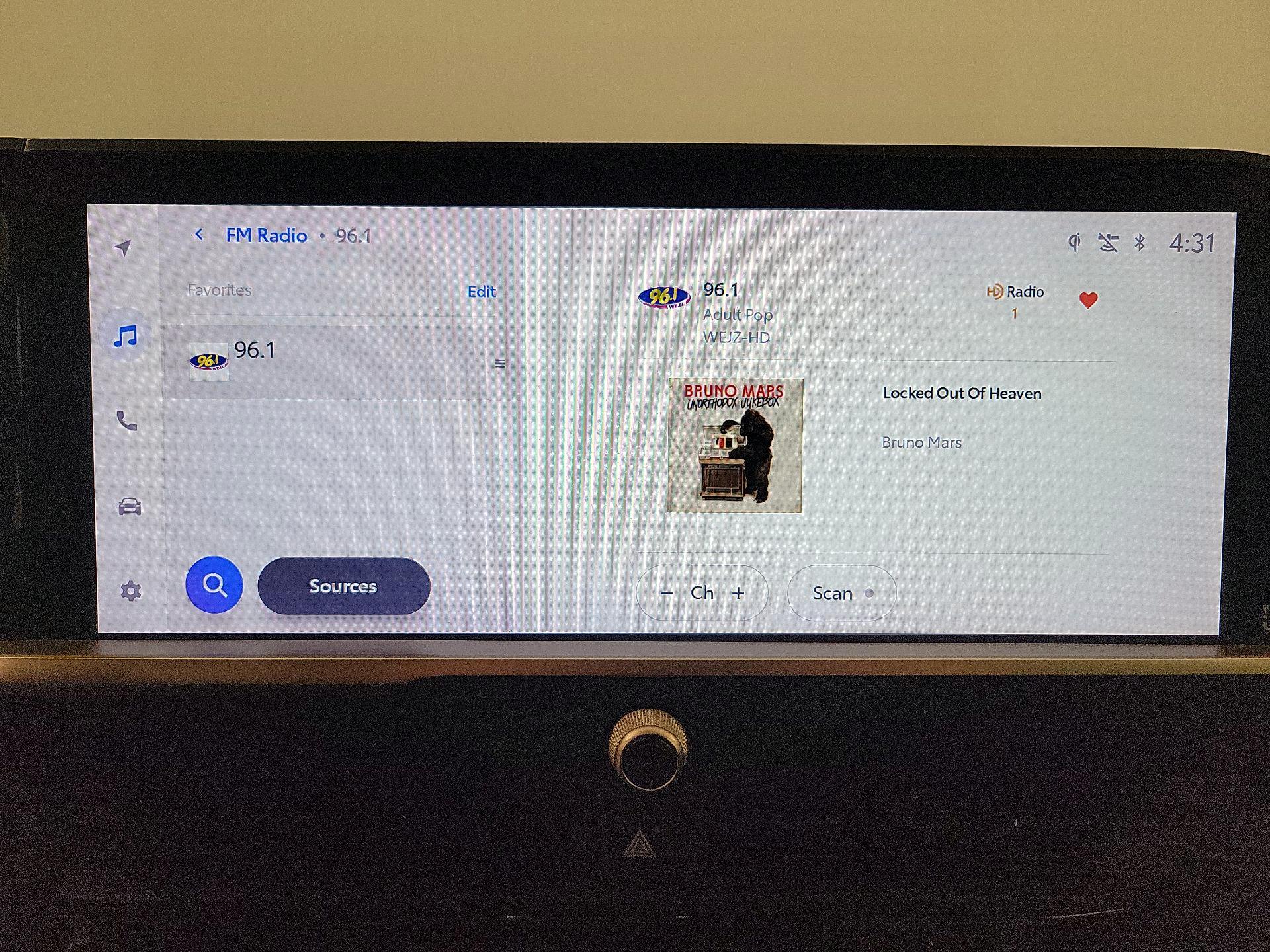 Thumbnail: 2023 Toyota Crown - 15