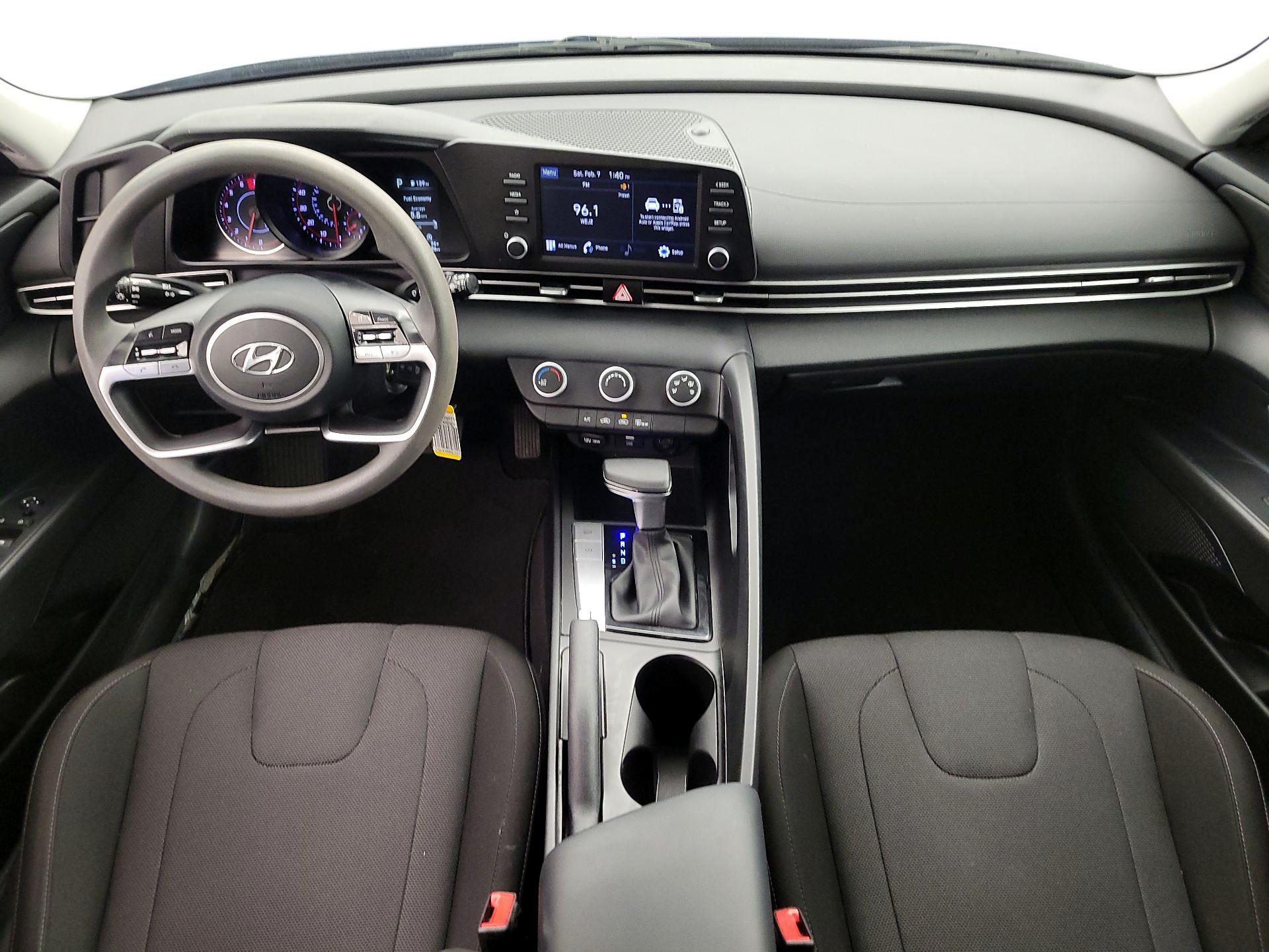 Thumbnail: 2023 Hyundai Elantra - 9