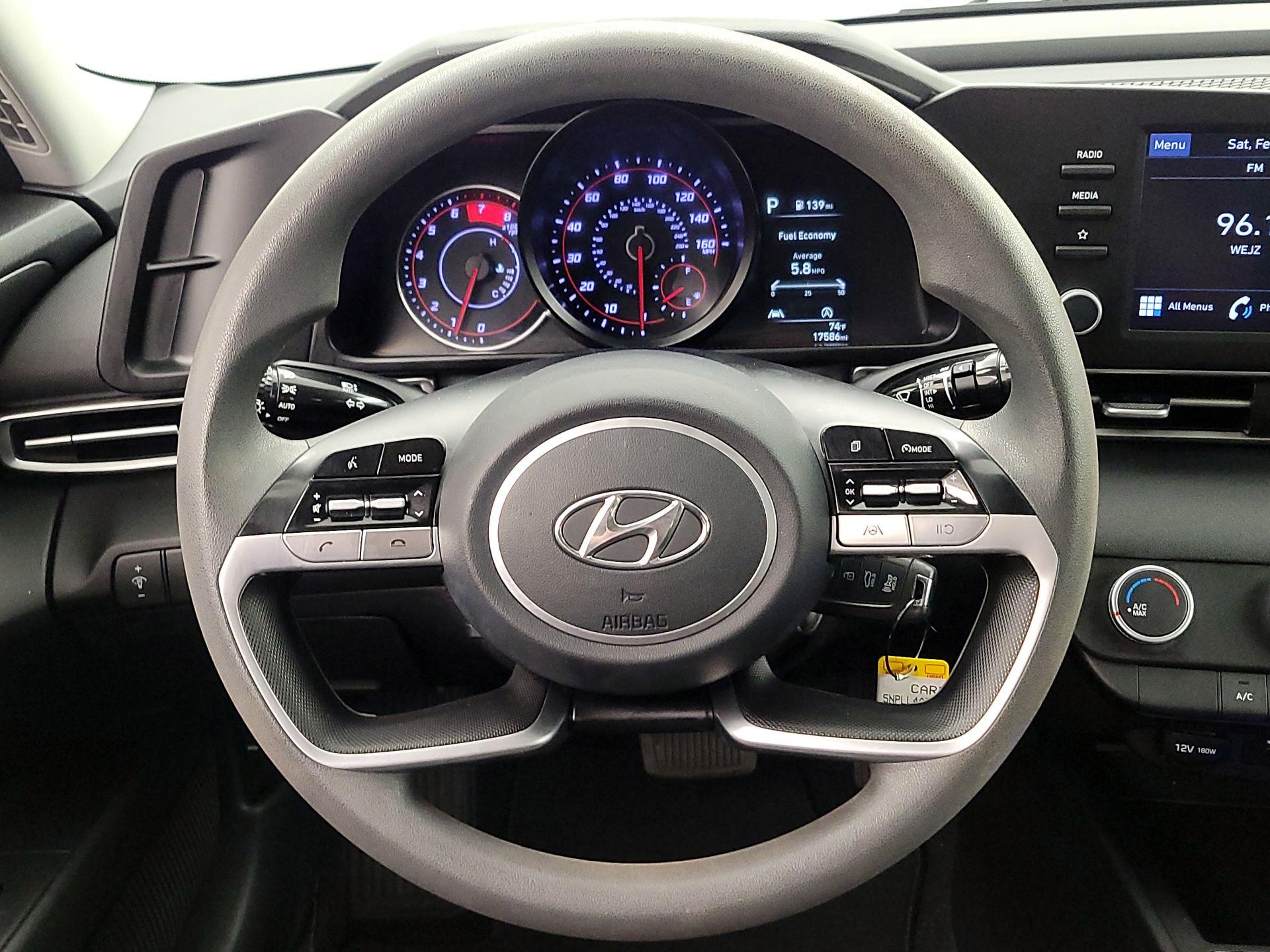 Thumbnail: 2023 Hyundai Elantra - 10