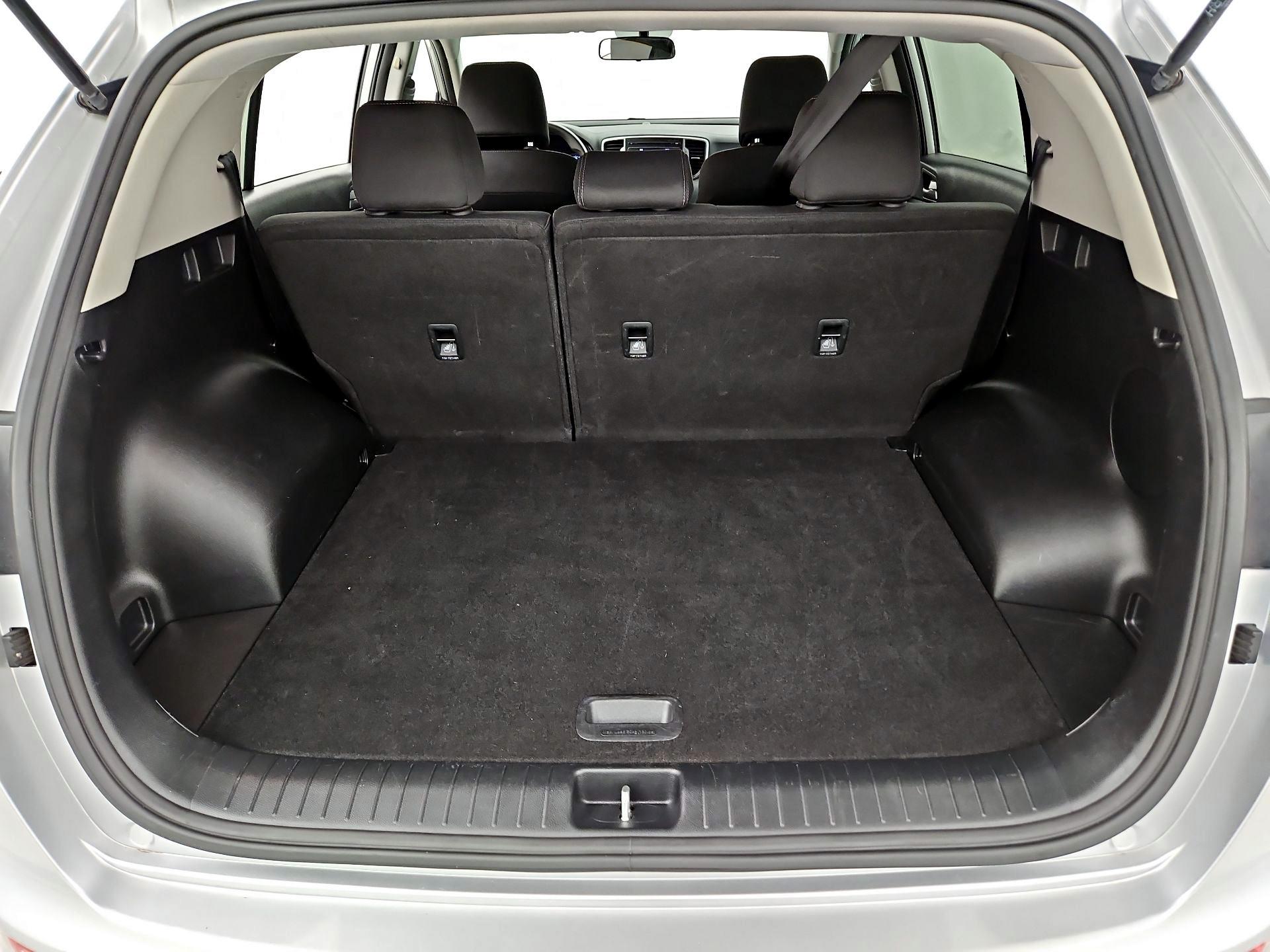 Thumbnail: 2019 Kia Sportage - 20