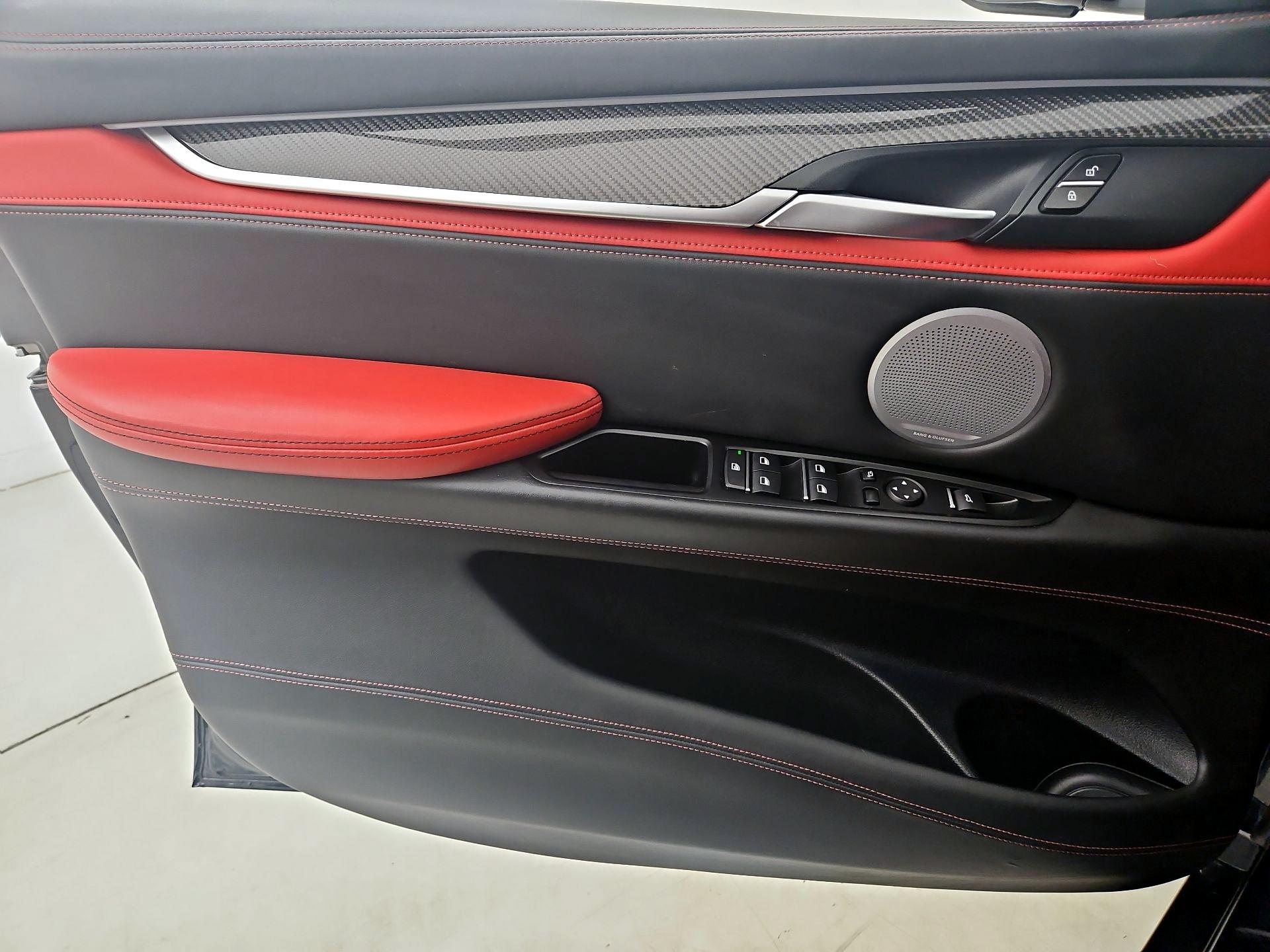 Thumbnail: 2018 BMW X6 - 12