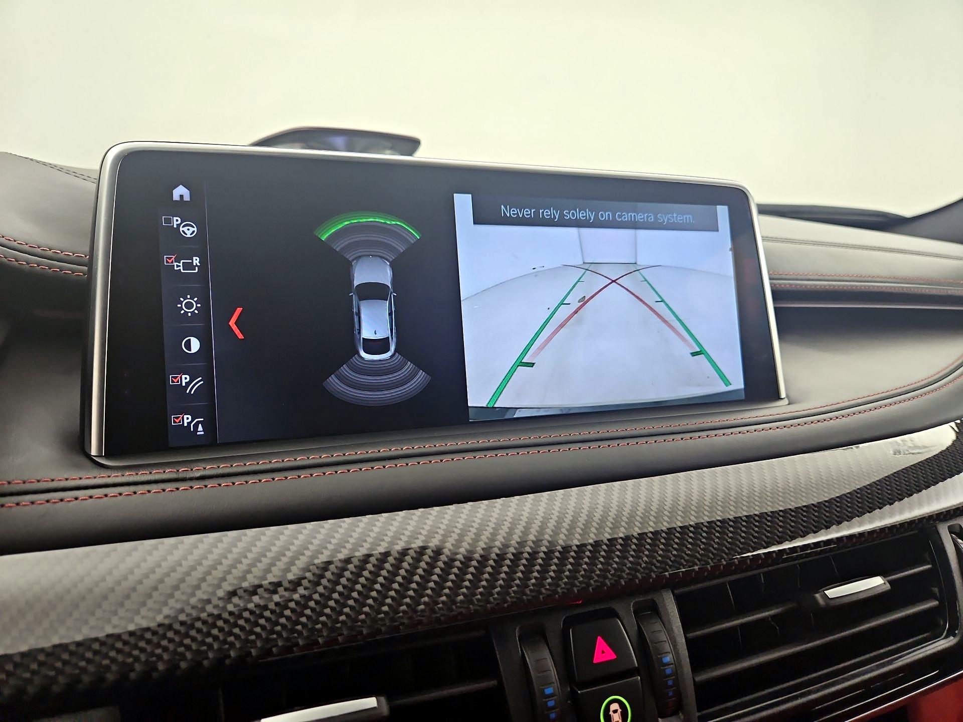 Thumbnail: 2018 BMW X6 - 14