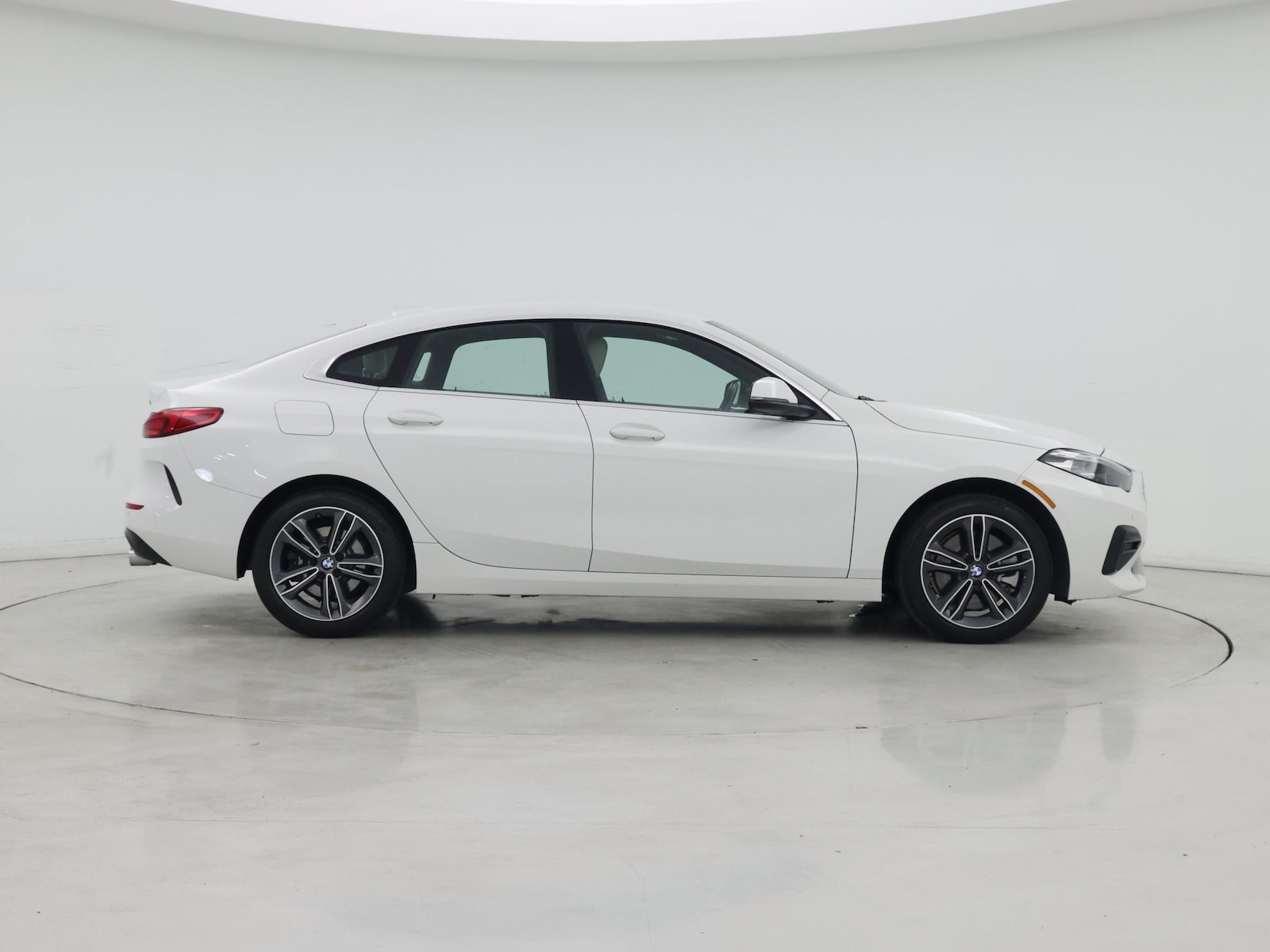 2022 BMW 2 Series 228i - Photo 8